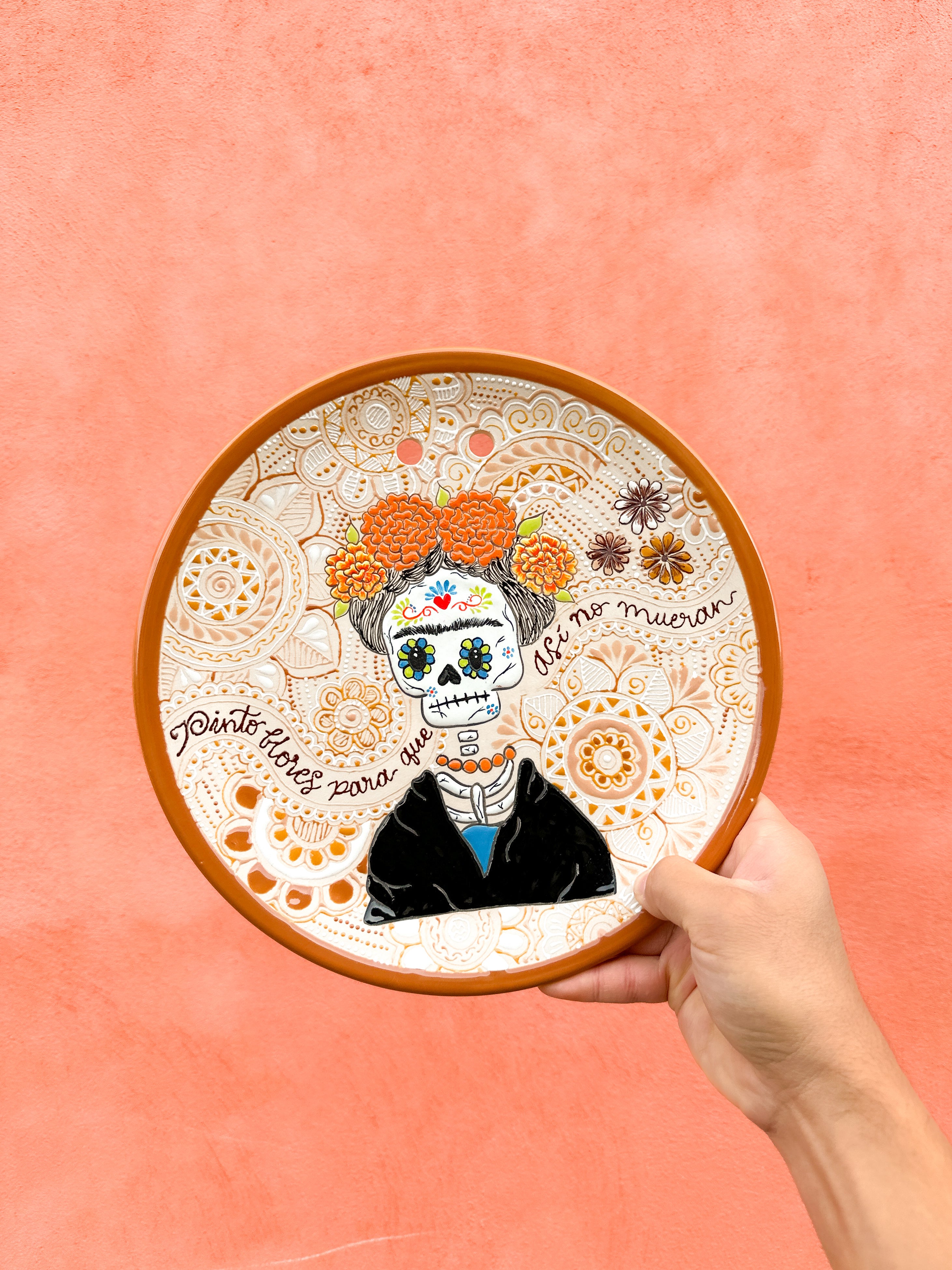 Plato Decorativo Colores de Frida - PREVENTA (6 a 12 SEMANAS)