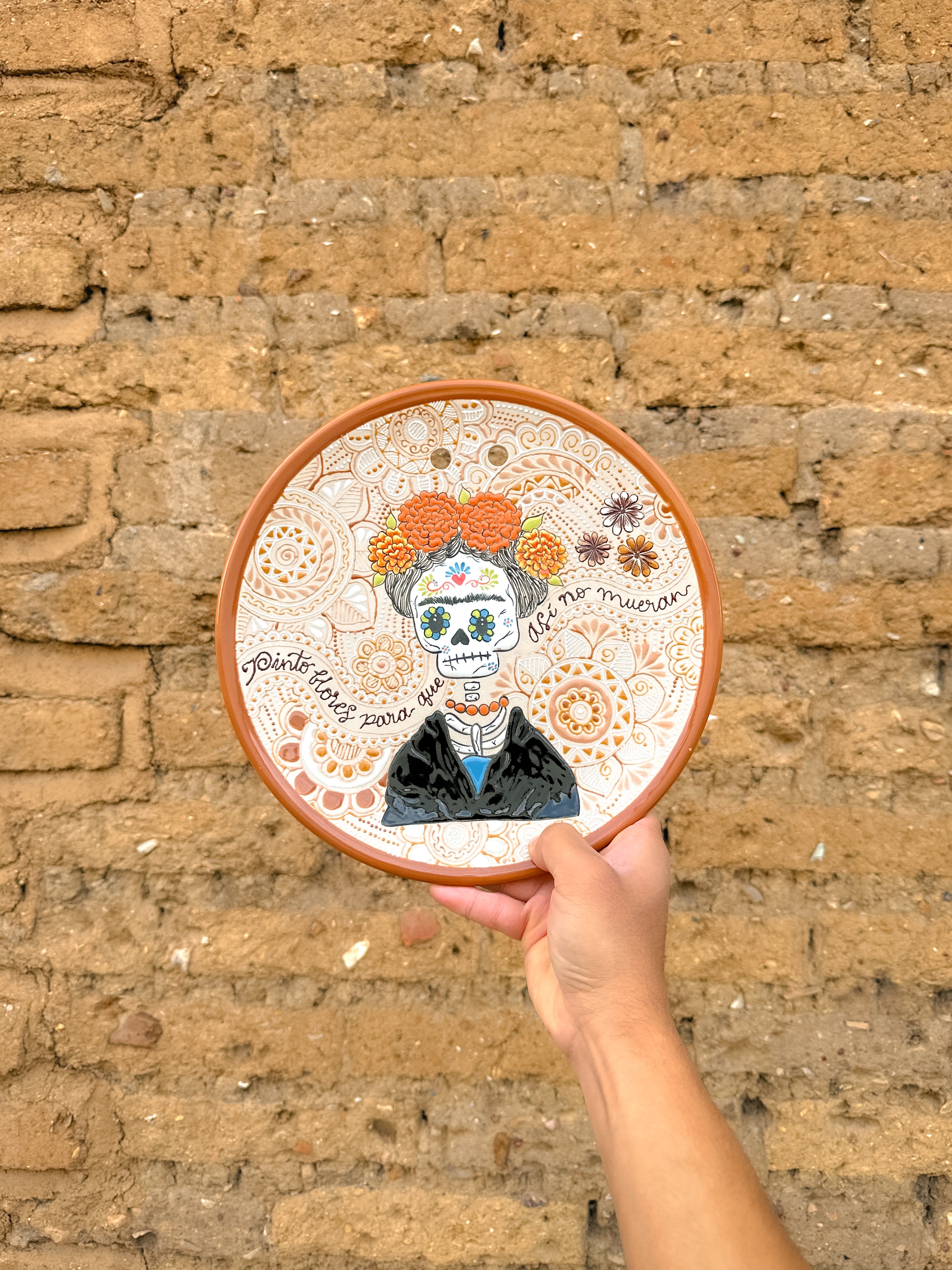 Plato Decorativo Colores de Frida - PREVENTA (6 a 12 SEMANAS)