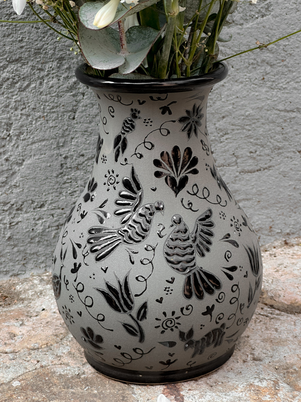 Florero Otomí Negro - PREVENTA (6 a 12 SEMANAS)