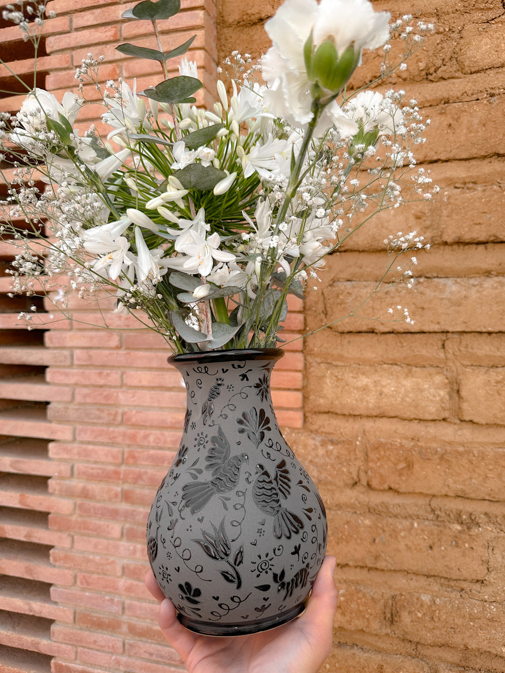 Florero Otomí Negro - PREVENTA (6 a 12 SEMANAS)