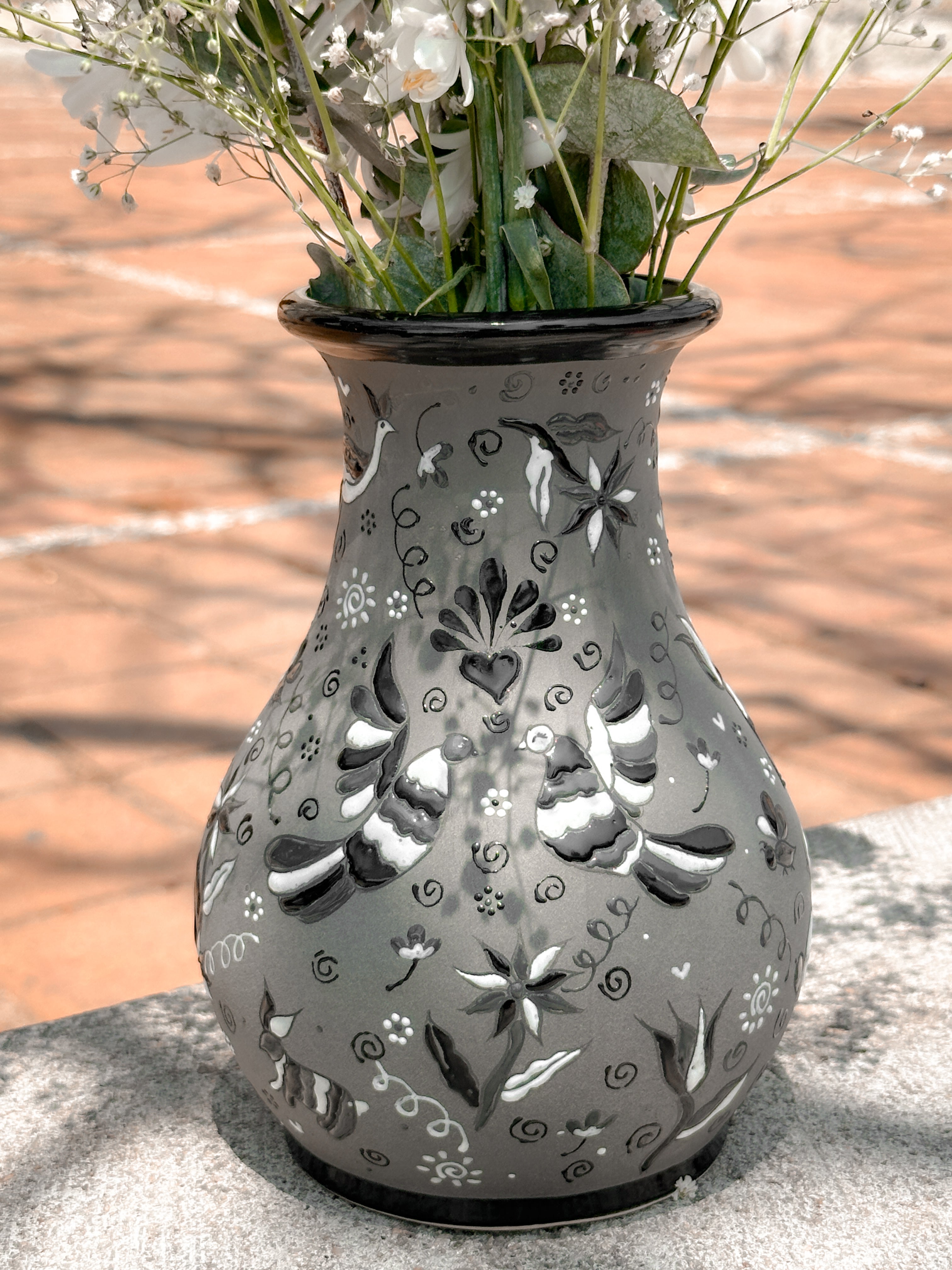 Florero Otomí Blanco y Negro- PREVENTA (6 a 12 SEMANAS)