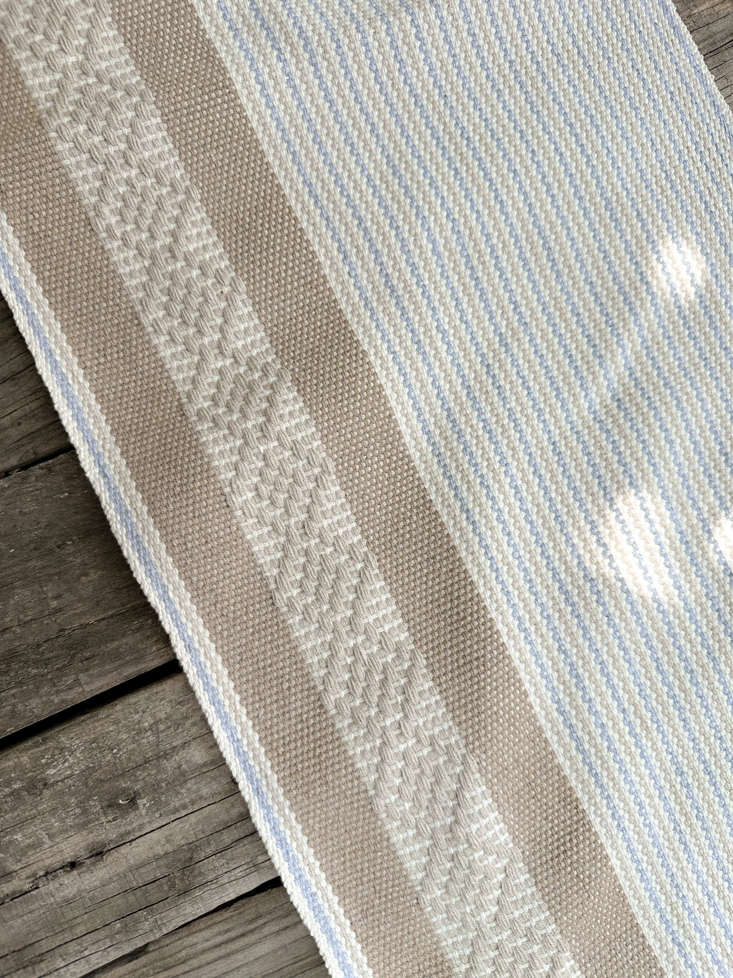 Camino de Mesa "Lourdes"
