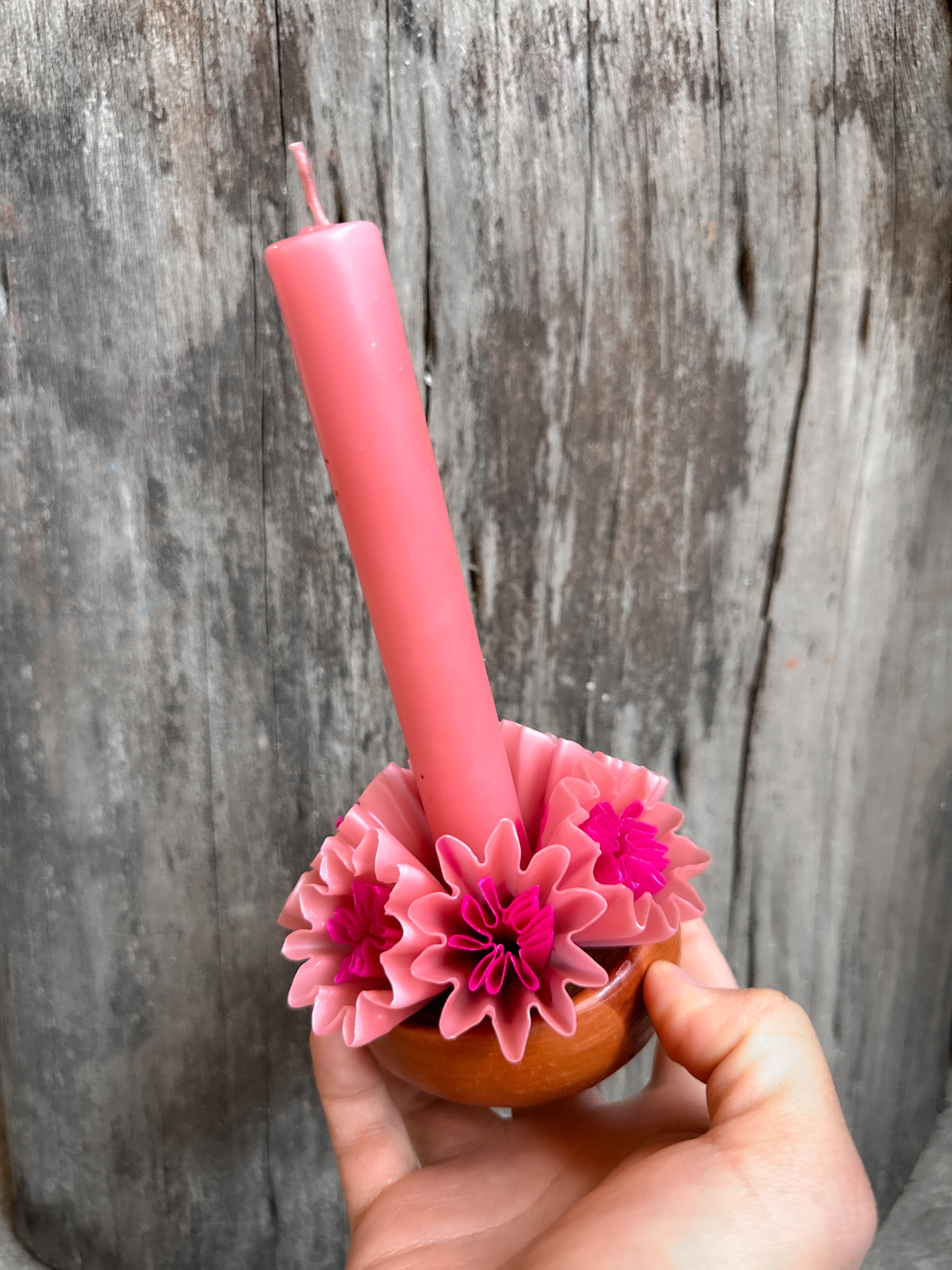 Vela de cera de abeja mediana