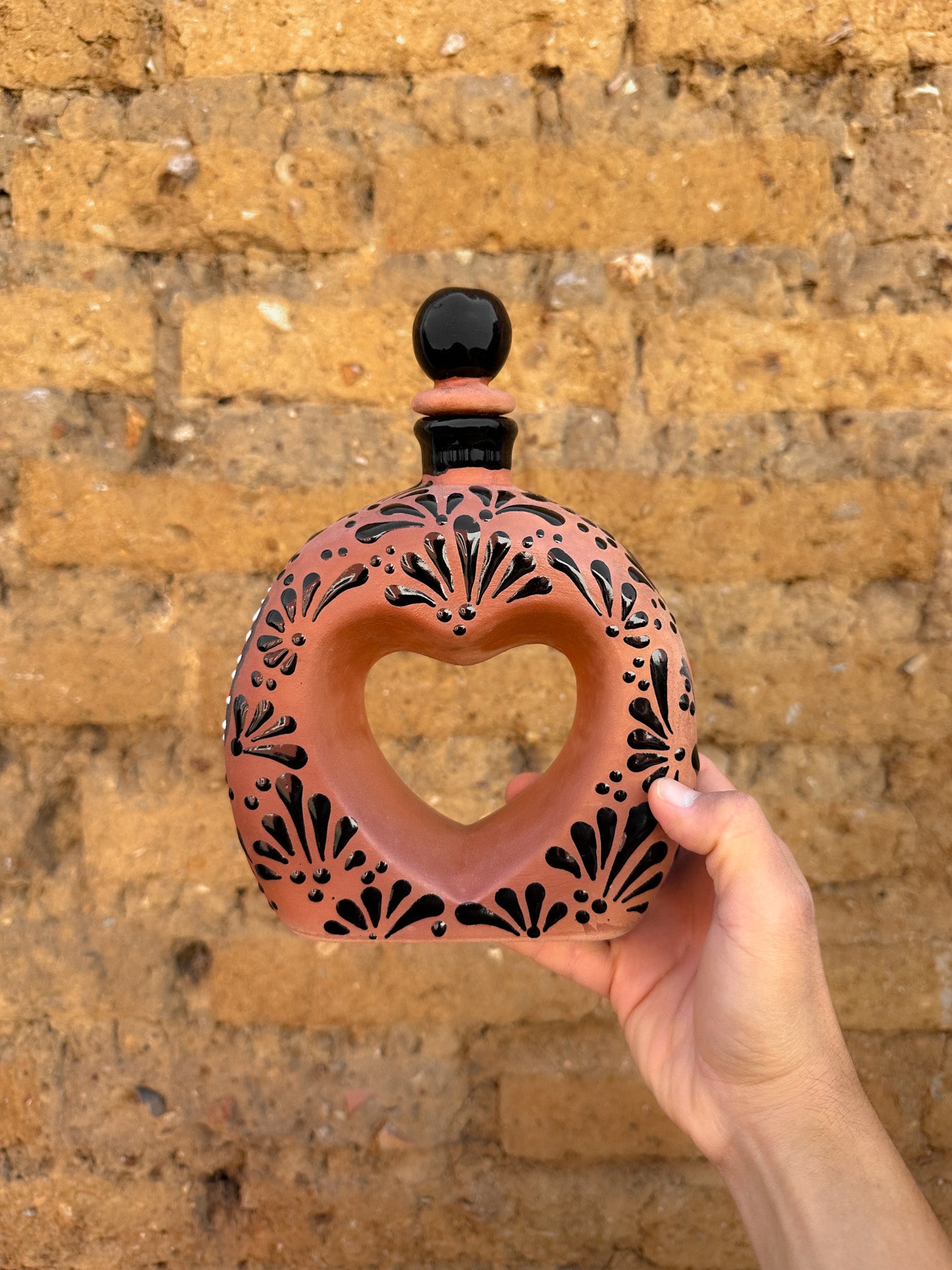 Licorera Corazón Mariposa Monarca Café -  PREVENTA (6 a 12 SEMANAS)