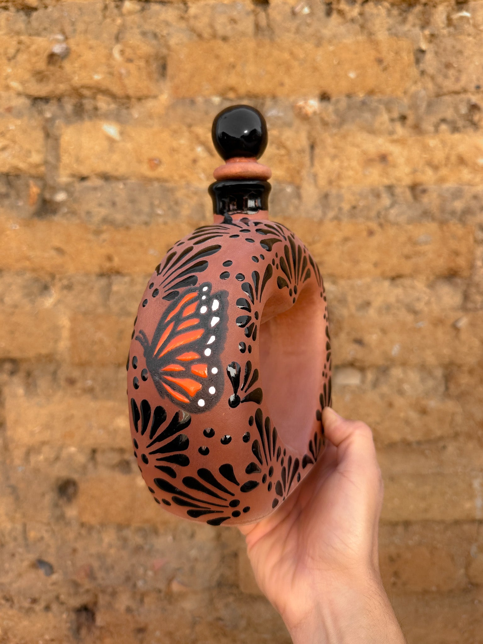 Licorera Corazón Mariposa Monarca Café -  PREVENTA (6 a 12 SEMANAS)