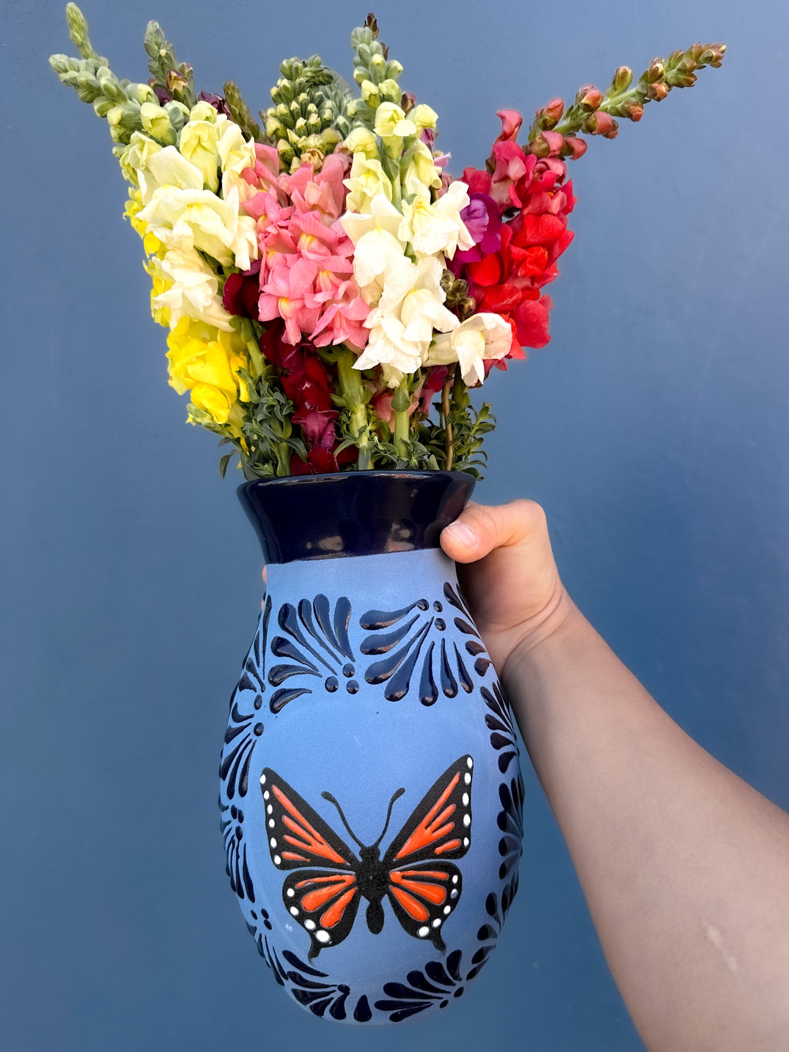 Florero Mariposa Monarca Azul -  PREVENTA (6 a 12 SEMANAS)