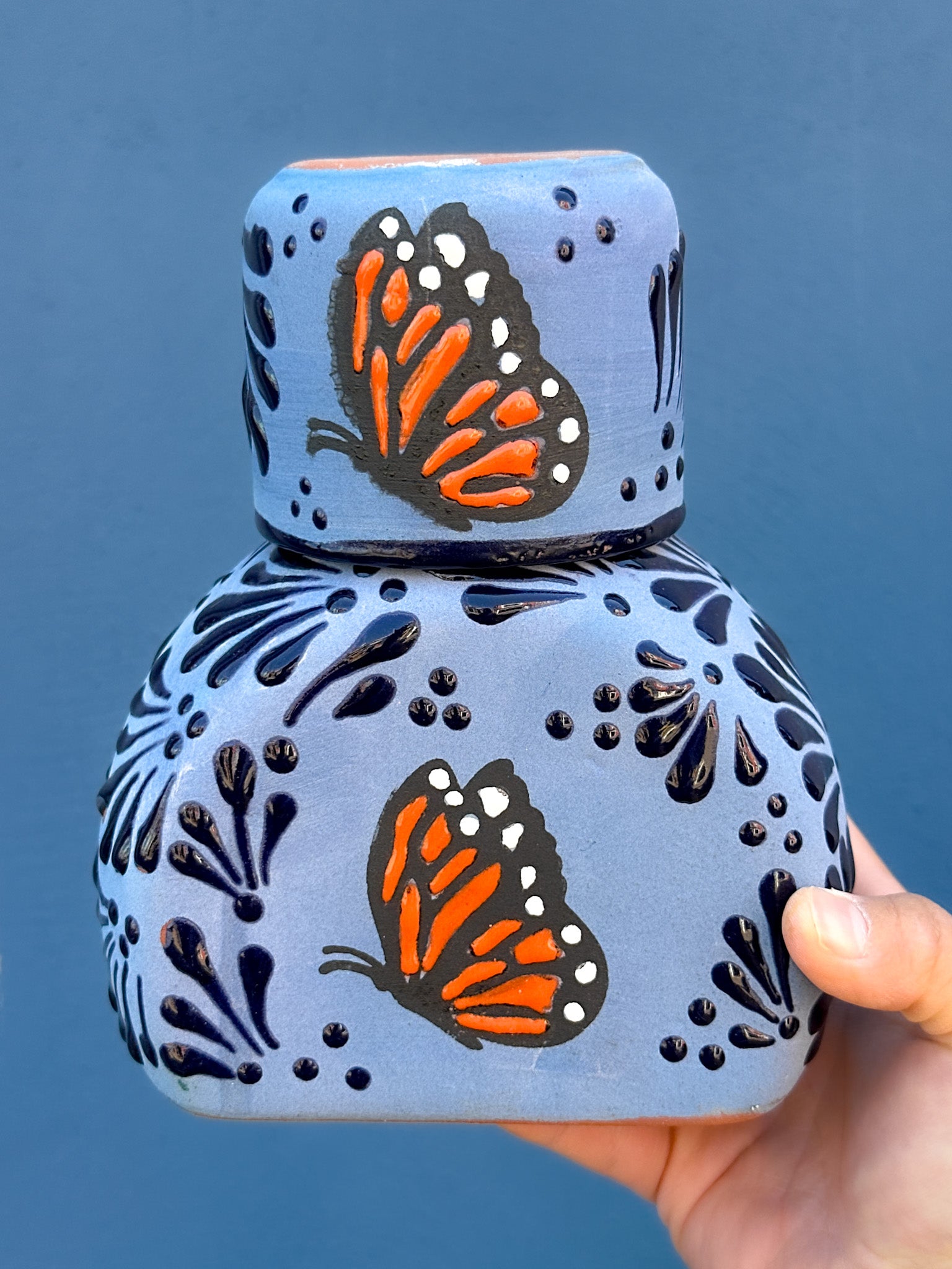 Licorera Mariposa Monarca Azul -  PREVENTA (6 a 12 SEMANAS)