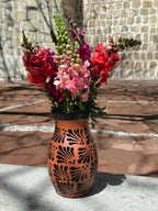 Florero Mariposa Monarca Café -  PREVENTA (6 a 12 SEMANAS)