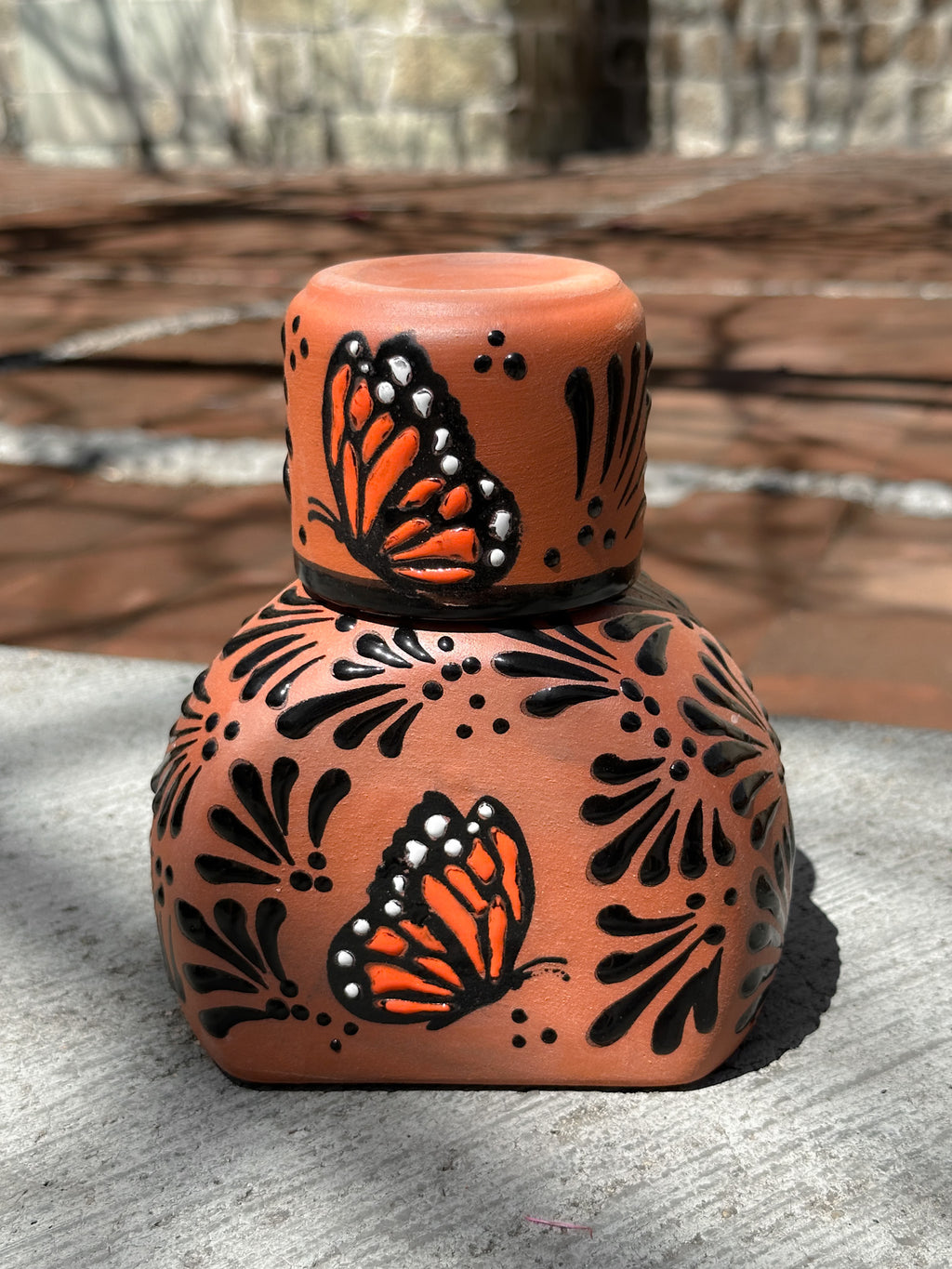 Licorera Mariposa Monarca Café -  PREVENTA (6 a 12 SEMANAS)