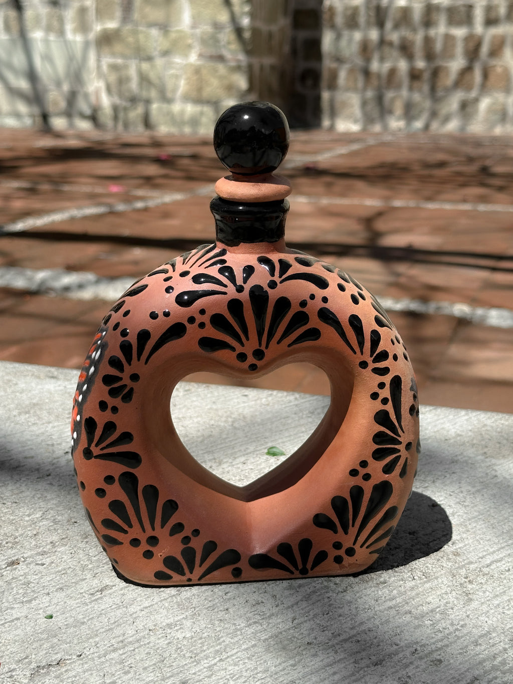 Licorera Corazón Mariposa Monarca Café -  PREVENTA (6 a 12 SEMANAS)