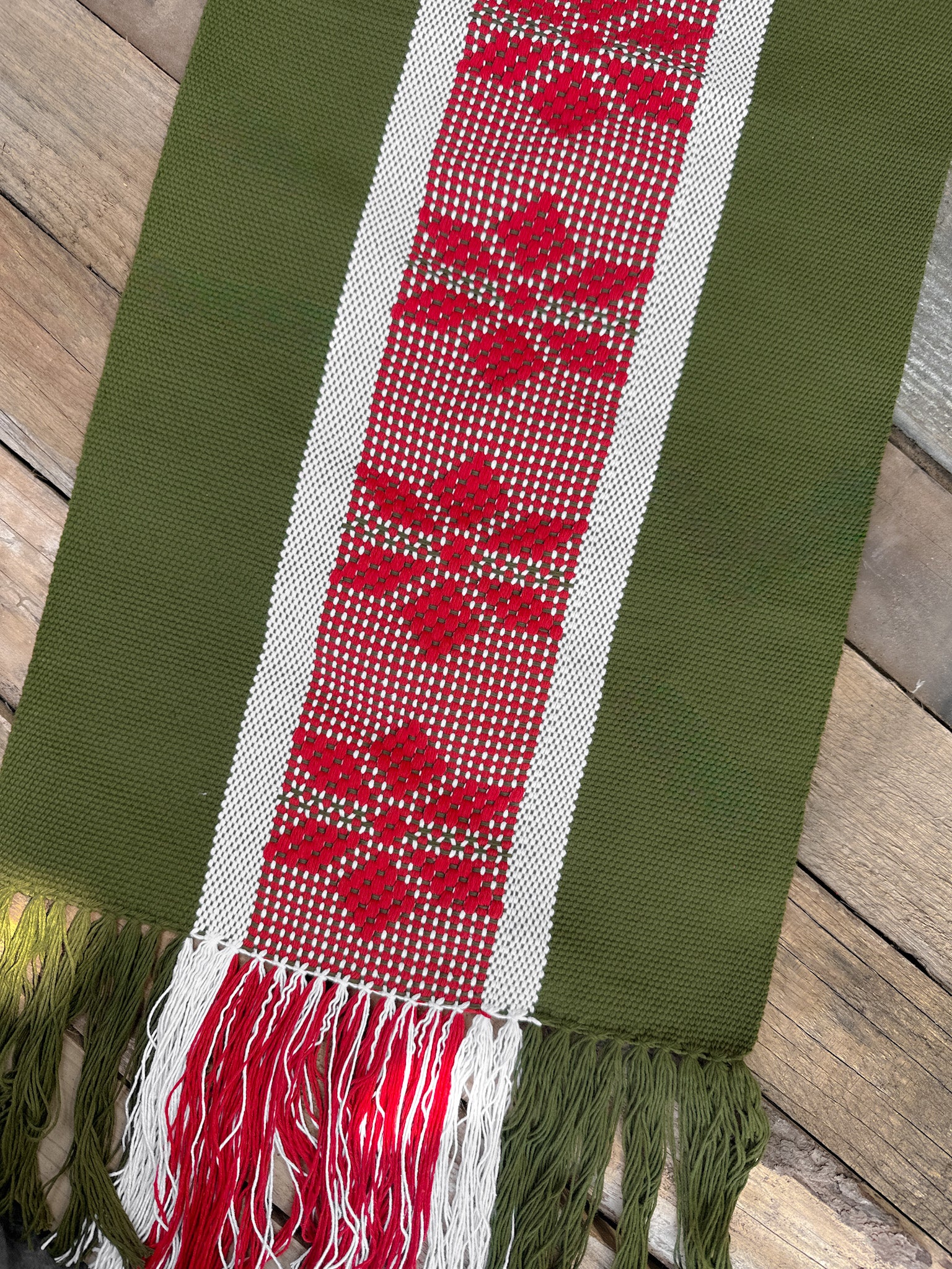 Camino de Mesa "Nochebuena"