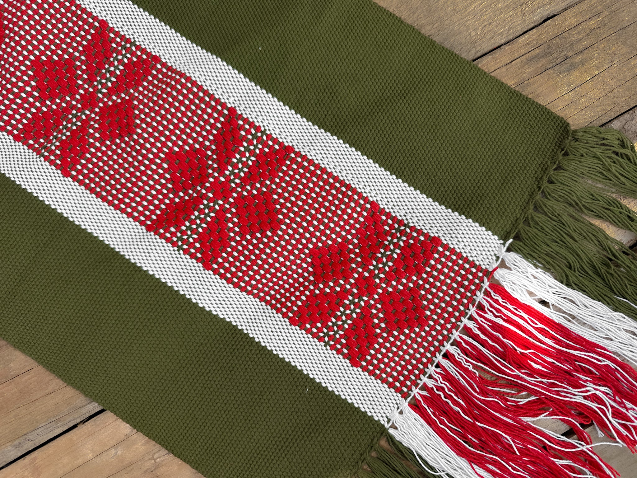 Camino de Mesa "Nochebuena"