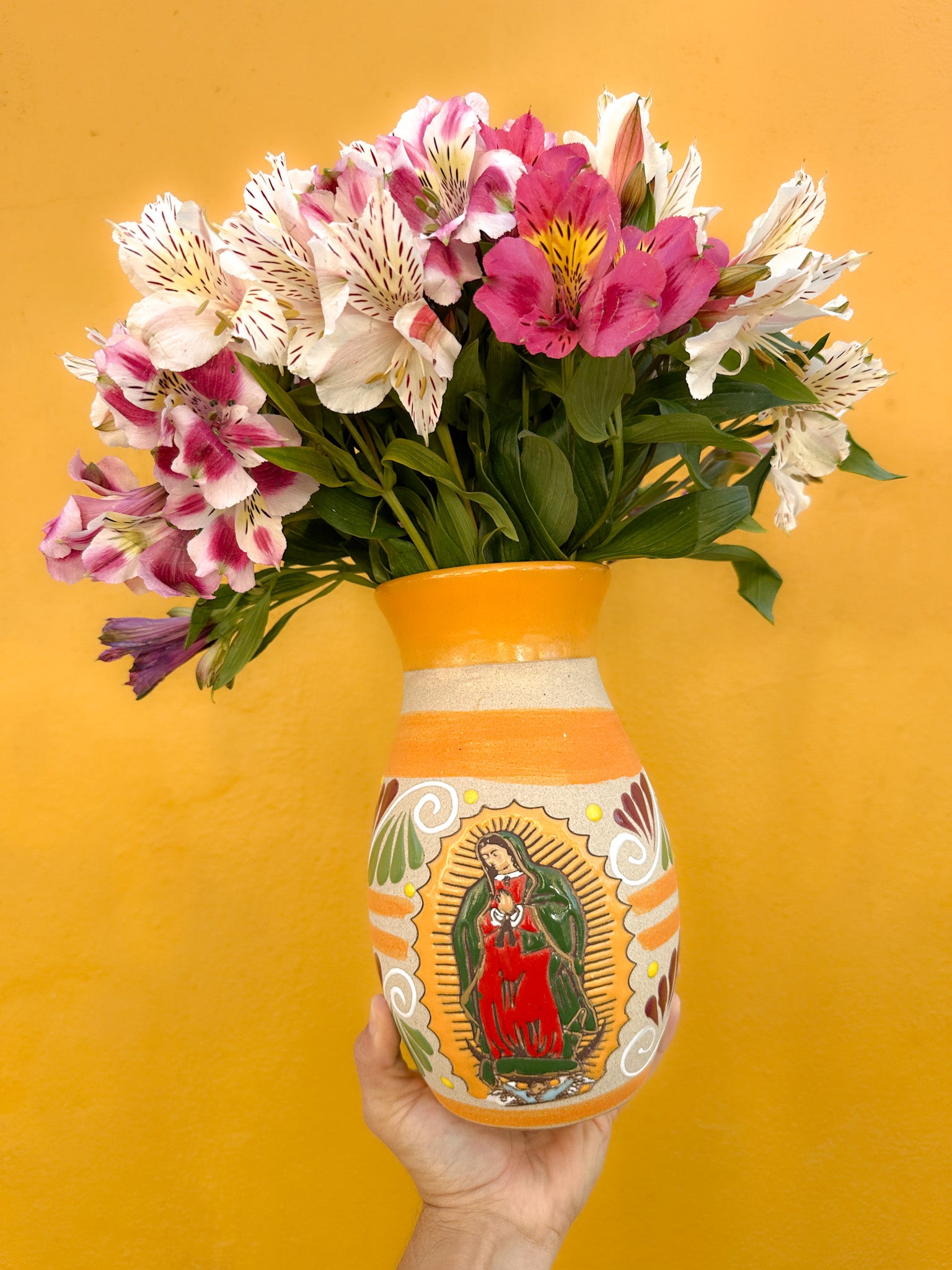 Virgen De Guadalupe Florero - PREVENTA (6 a 12 SEMANAS)