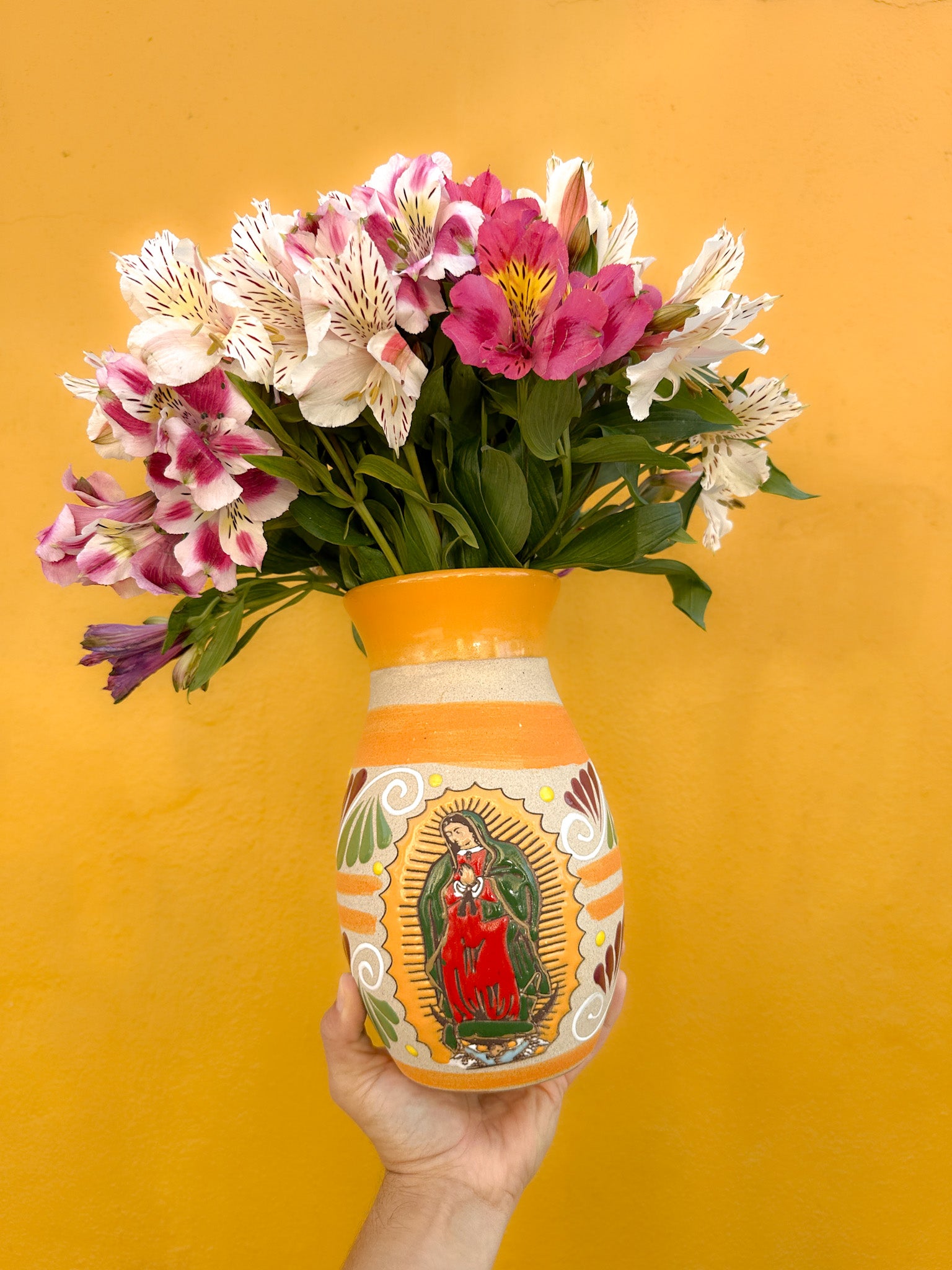 Virgen De Guadalupe Florero - PREVENTA (6 a 12 SEMANAS)