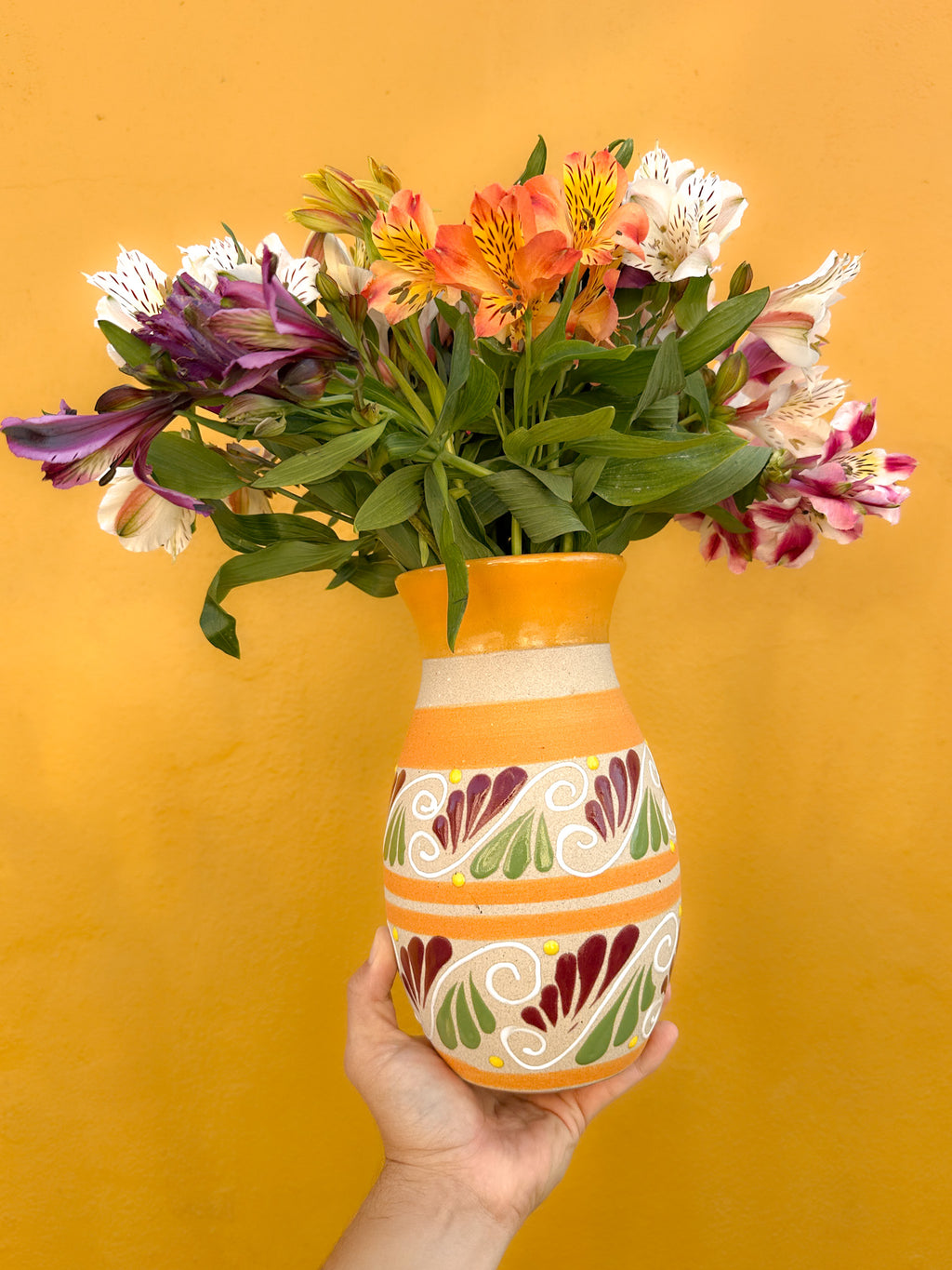 Virgen De Guadalupe Florero - PREVENTA (6 a 12 SEMANAS)