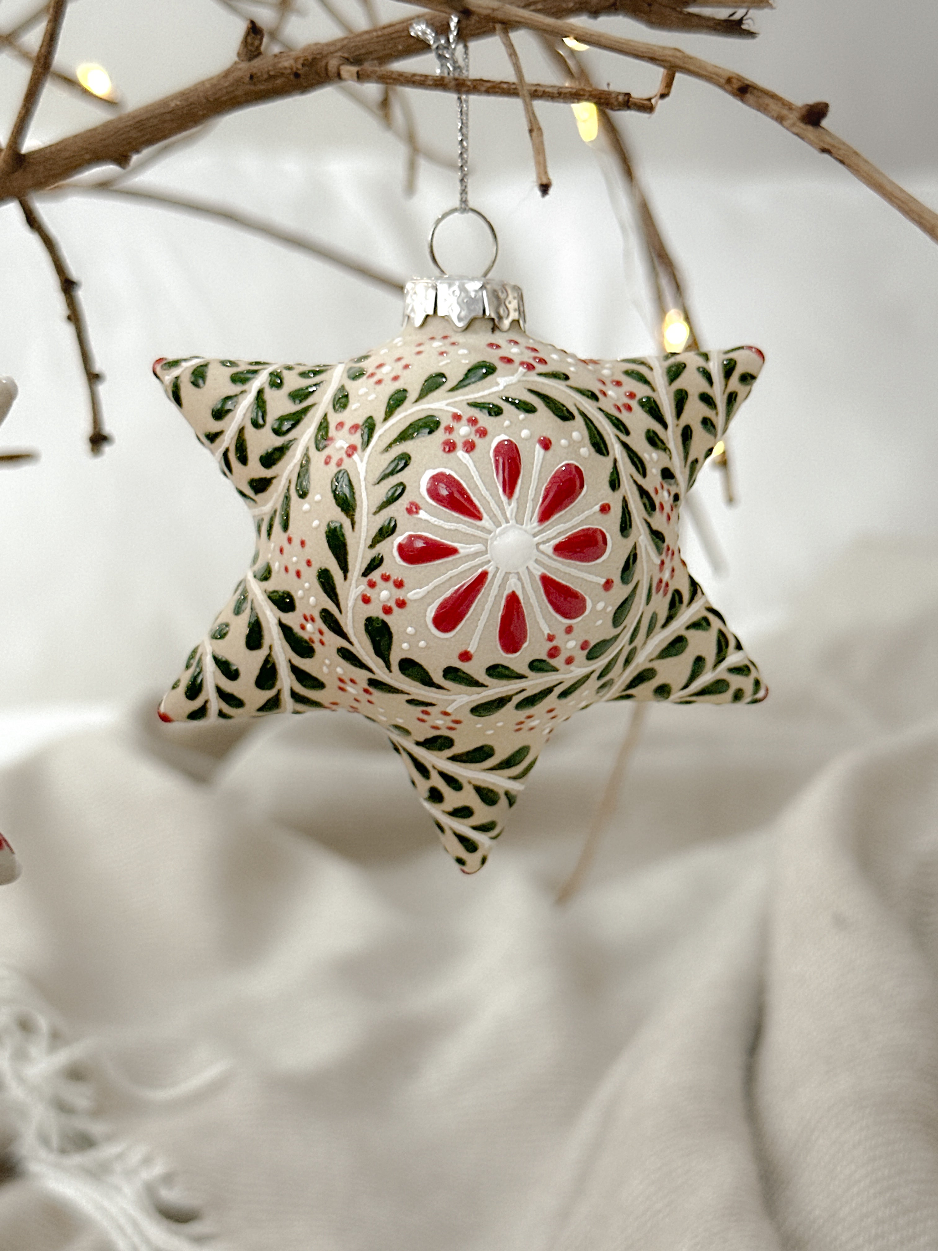 "Piñatas Mexicanas" Esfera de Navidad Verde PREVENTA (6 a 12 SEMANAS)