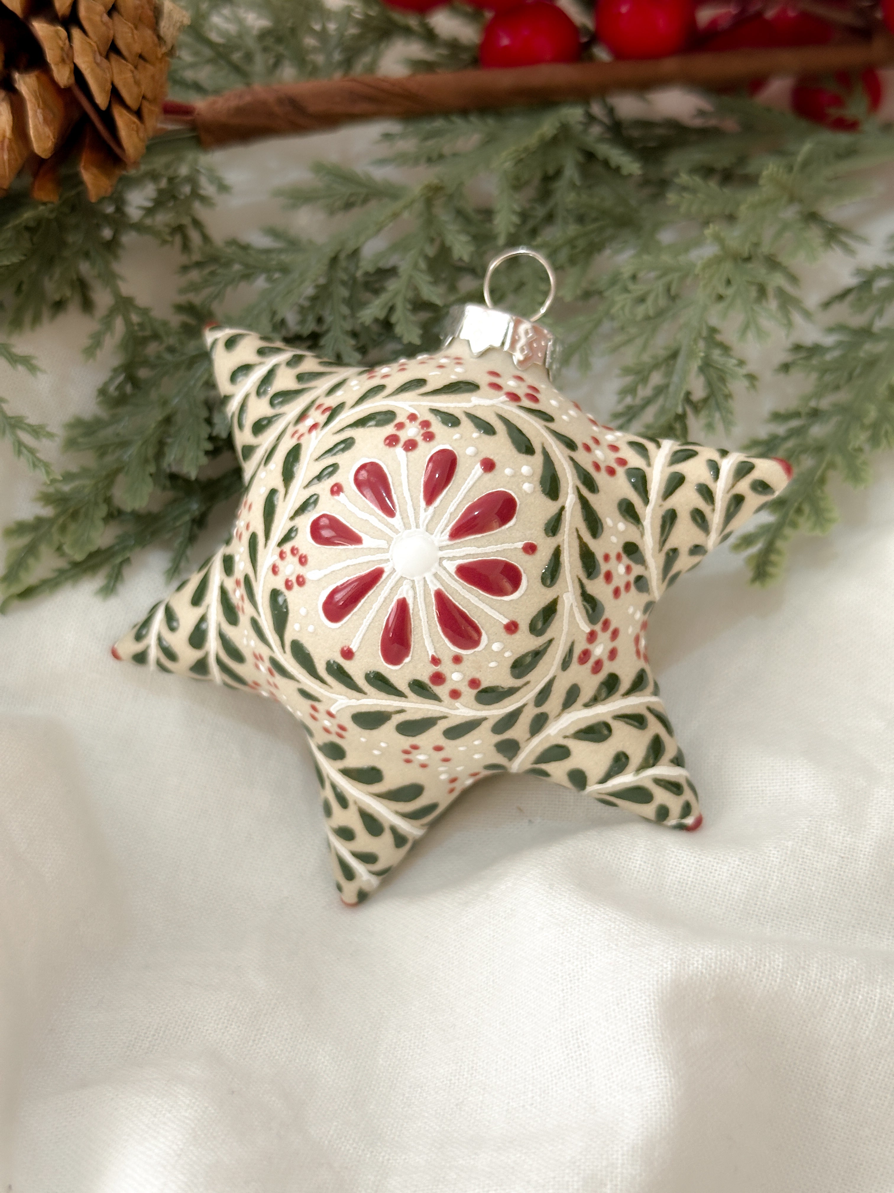 "Piñatas Mexicanas" Esfera de Navidad Verde