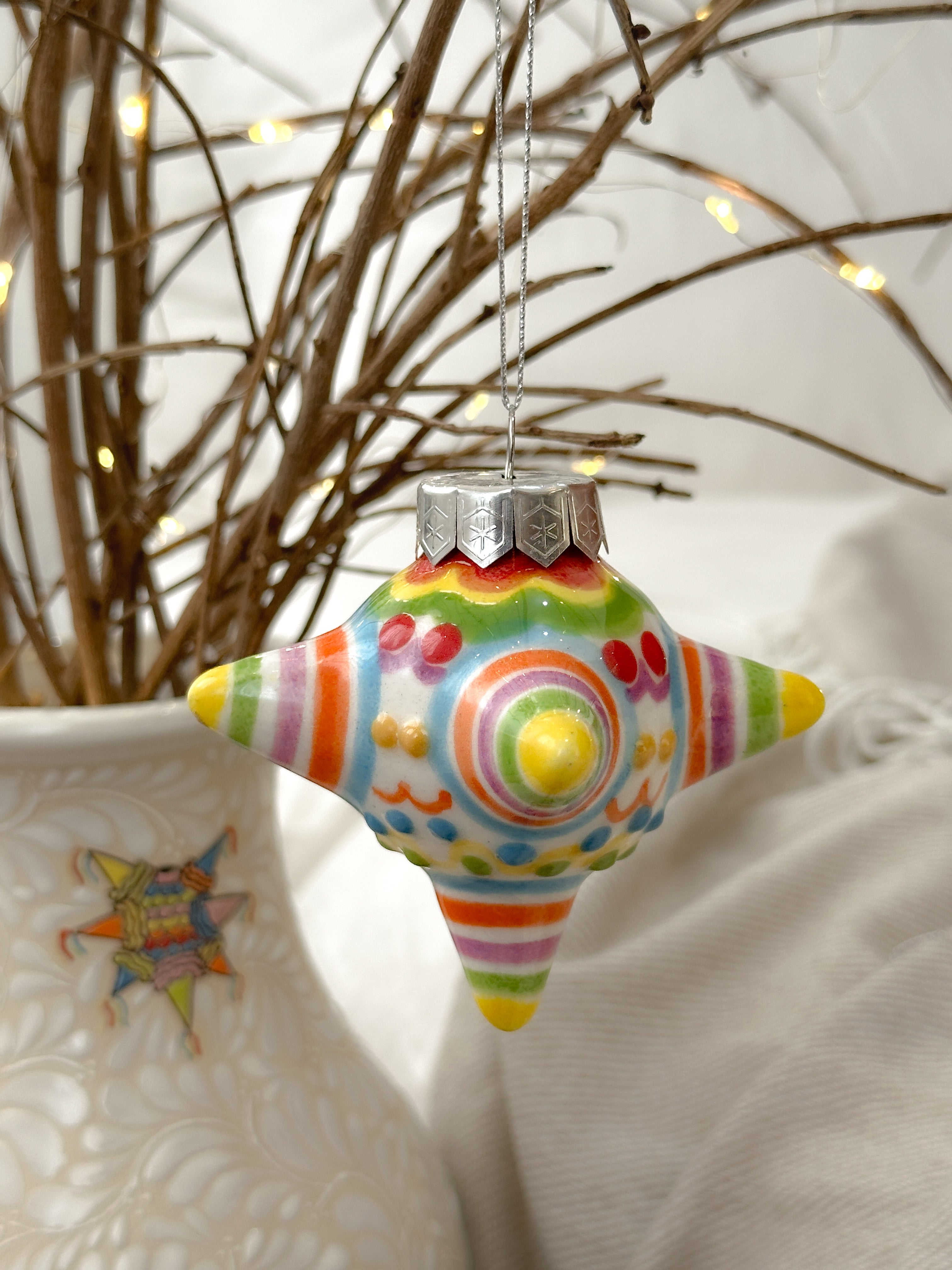 "Talavera" Esfera de Navidad Piñata