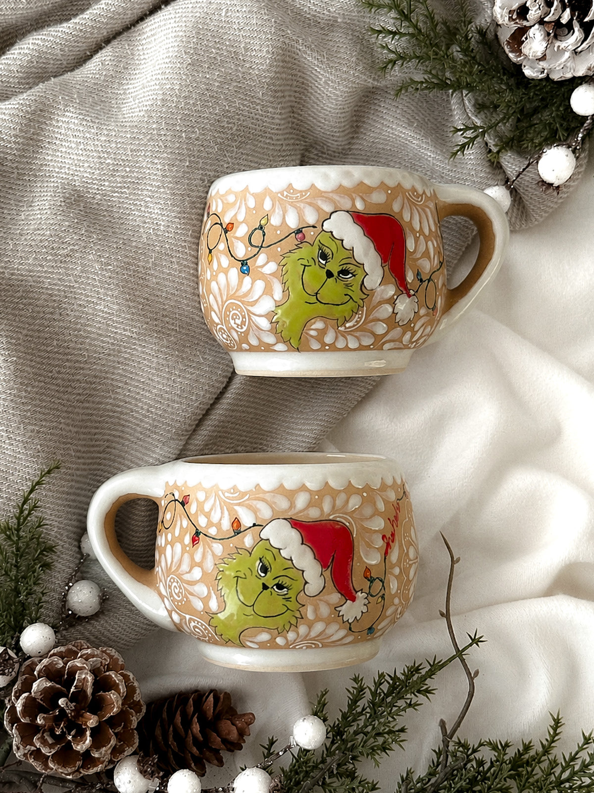 "Grinch" Set de 2 Tazas PREVENTA (ENVÍOS 5 DIC)