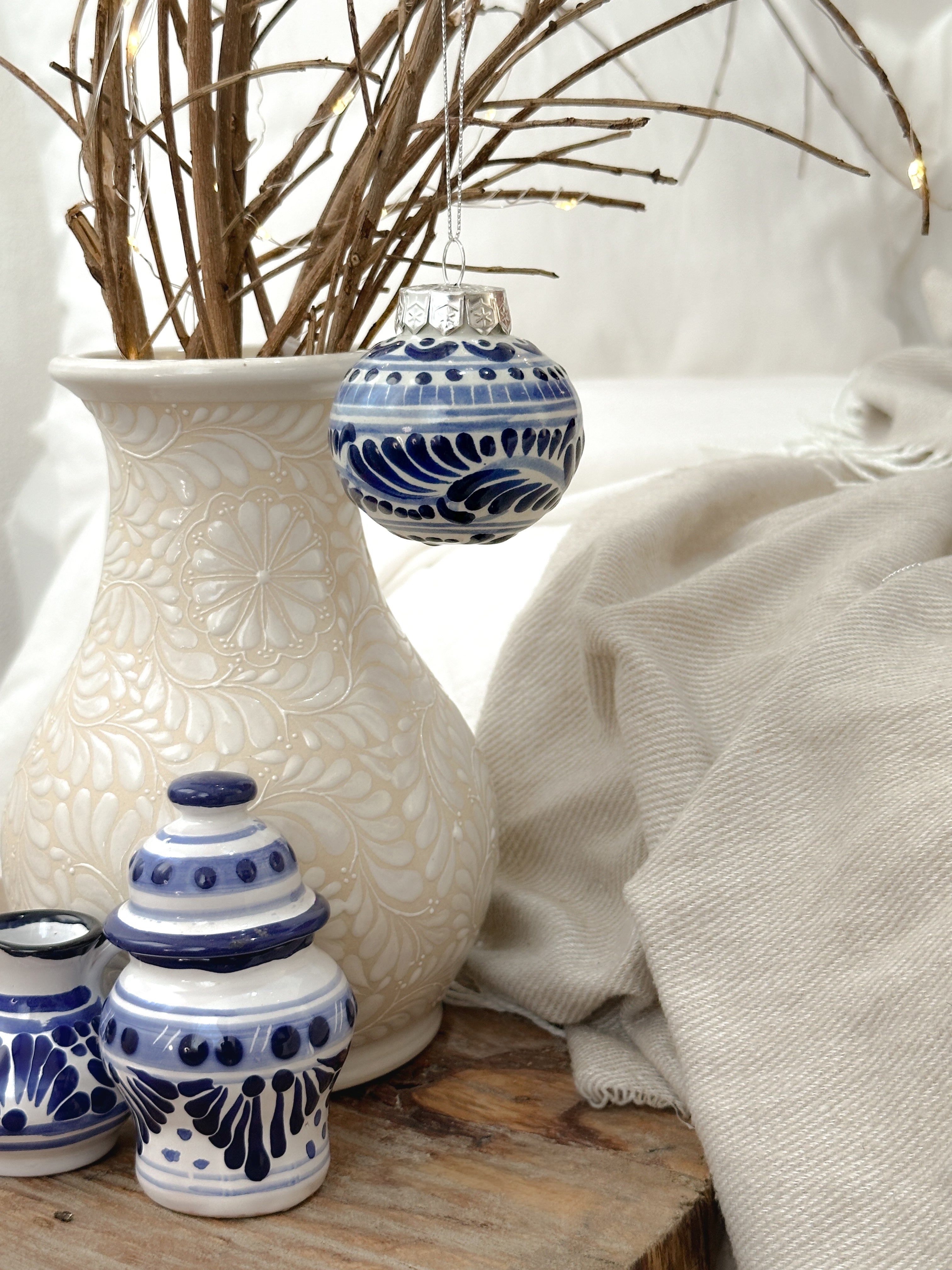 "Talavera" Esfera de Navidad Tradicional