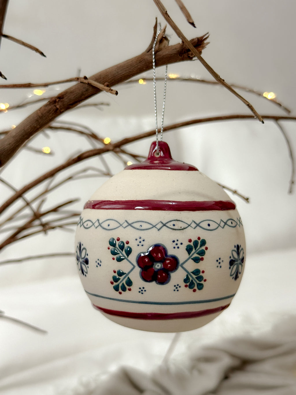 "Casa de la Abuela" Esfera de Navidad Vino PREVENTA (6 a 12 SEMANAS)
