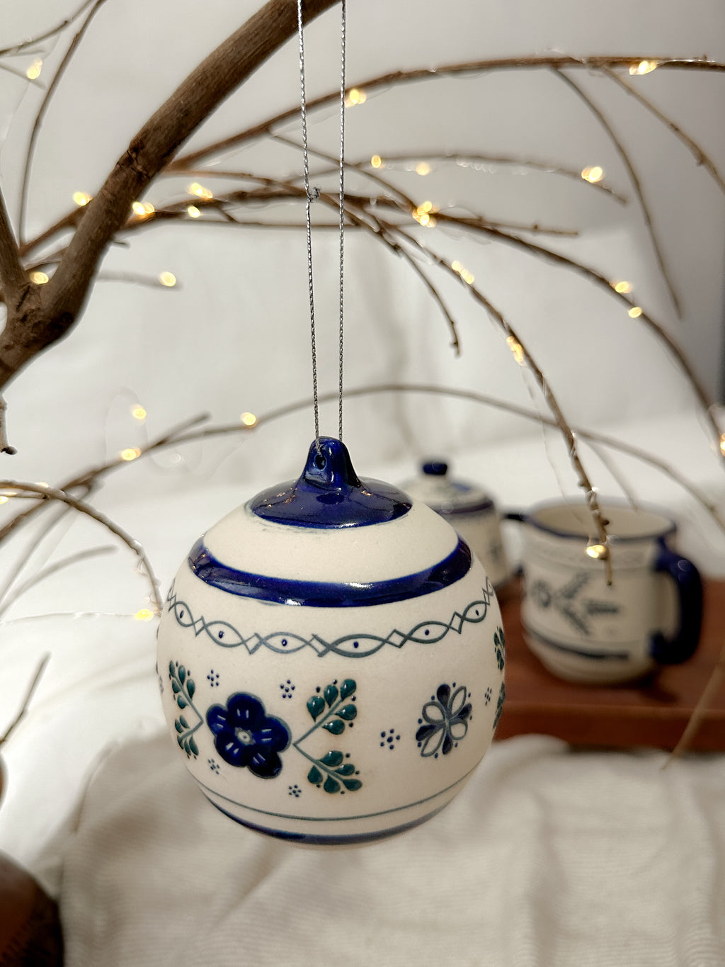 "Casa de la Abuela" Esfera de Navidad Azul PREVENTA (6 a 12 SEMANAS)