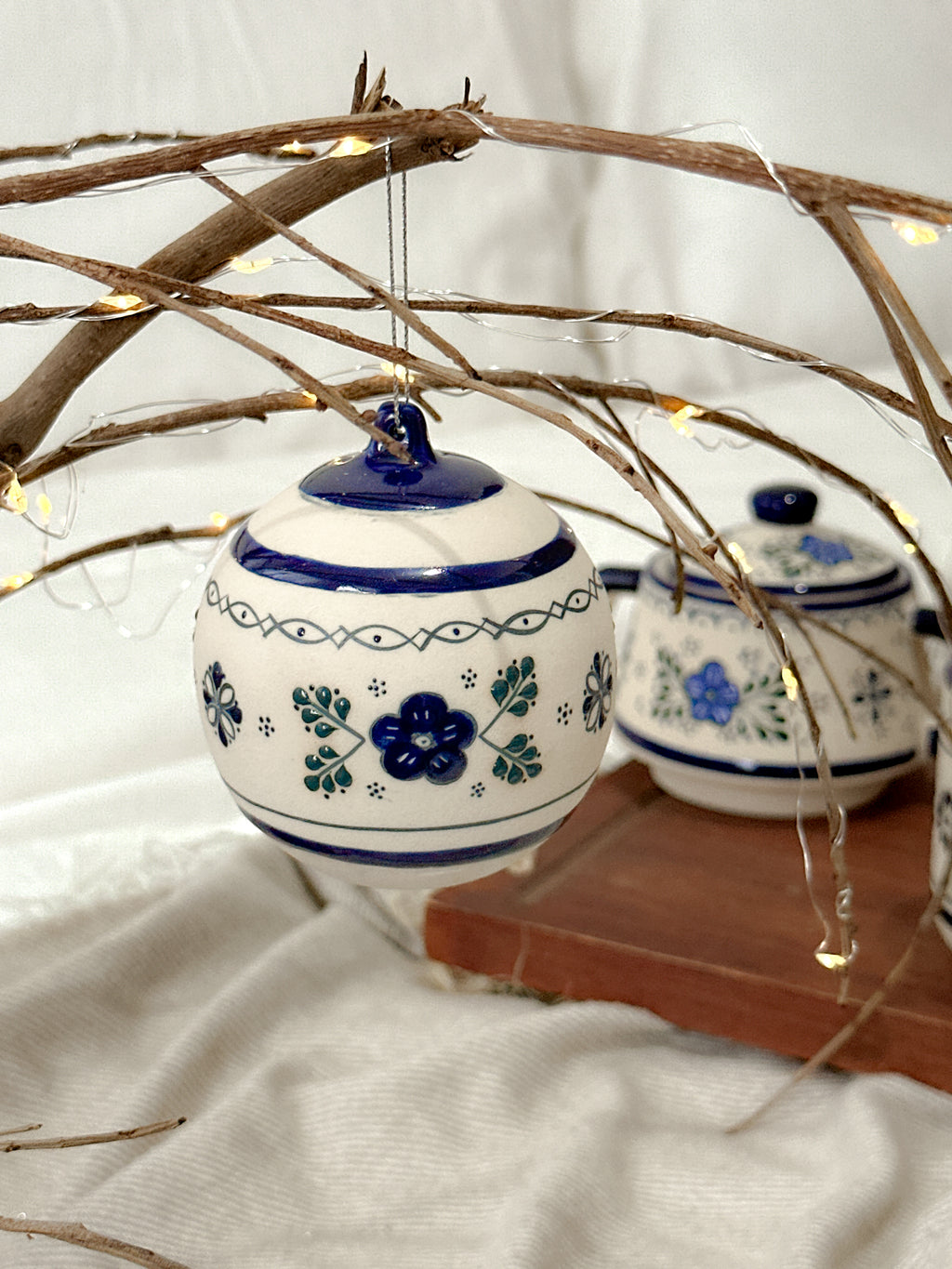 "Casa de la Abuela" Esfera de Navidad Azul PREVENTA (6 a 12 SEMANAS)