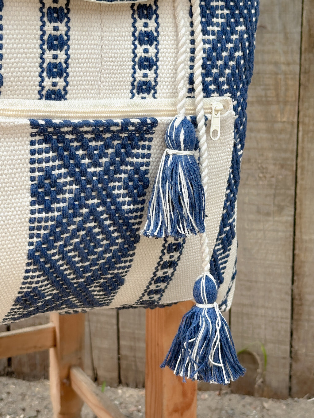 Mochila "Jalieza" Tejida a Mano