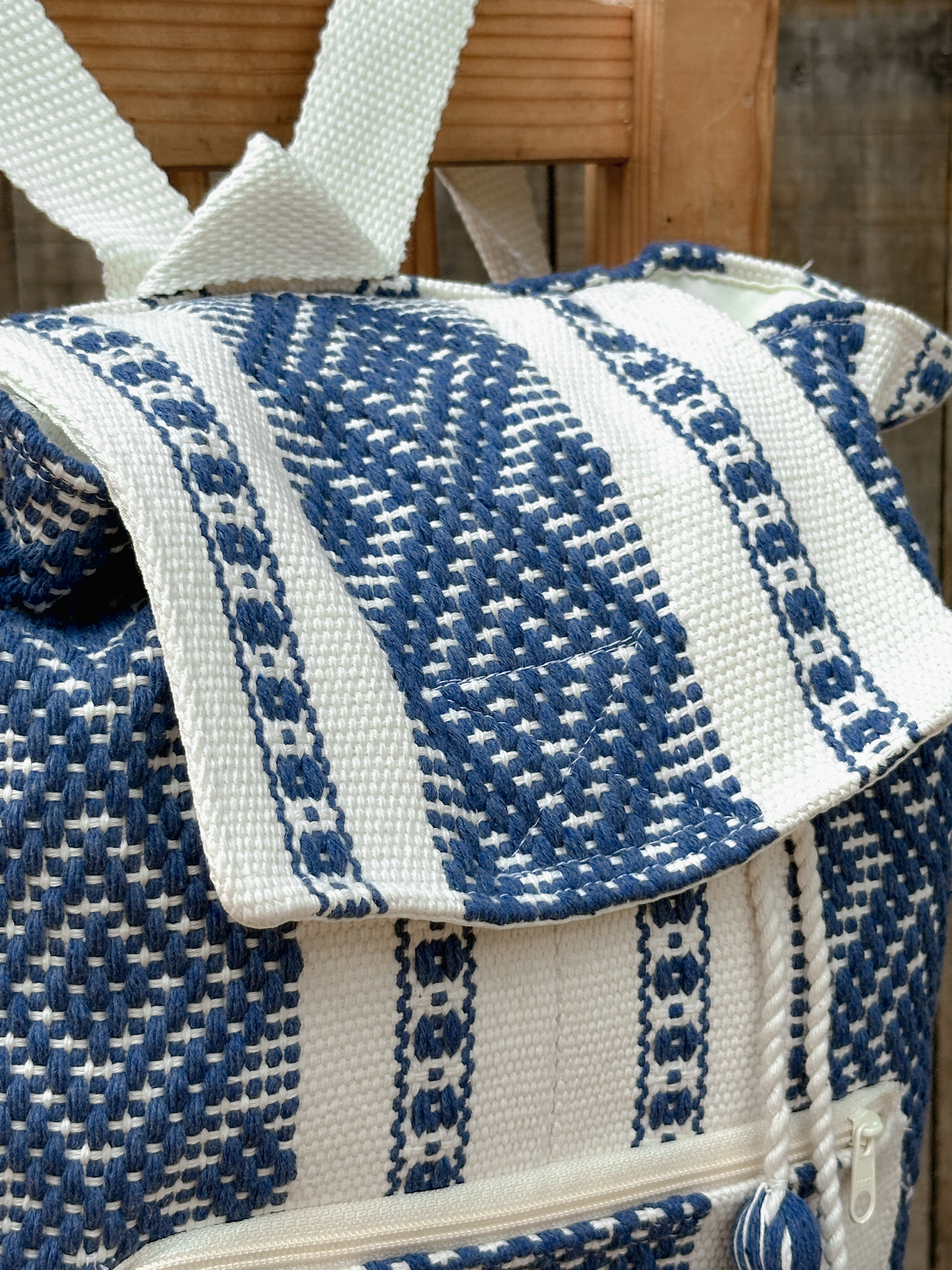 Mochila "Jalieza" Tejida a Mano