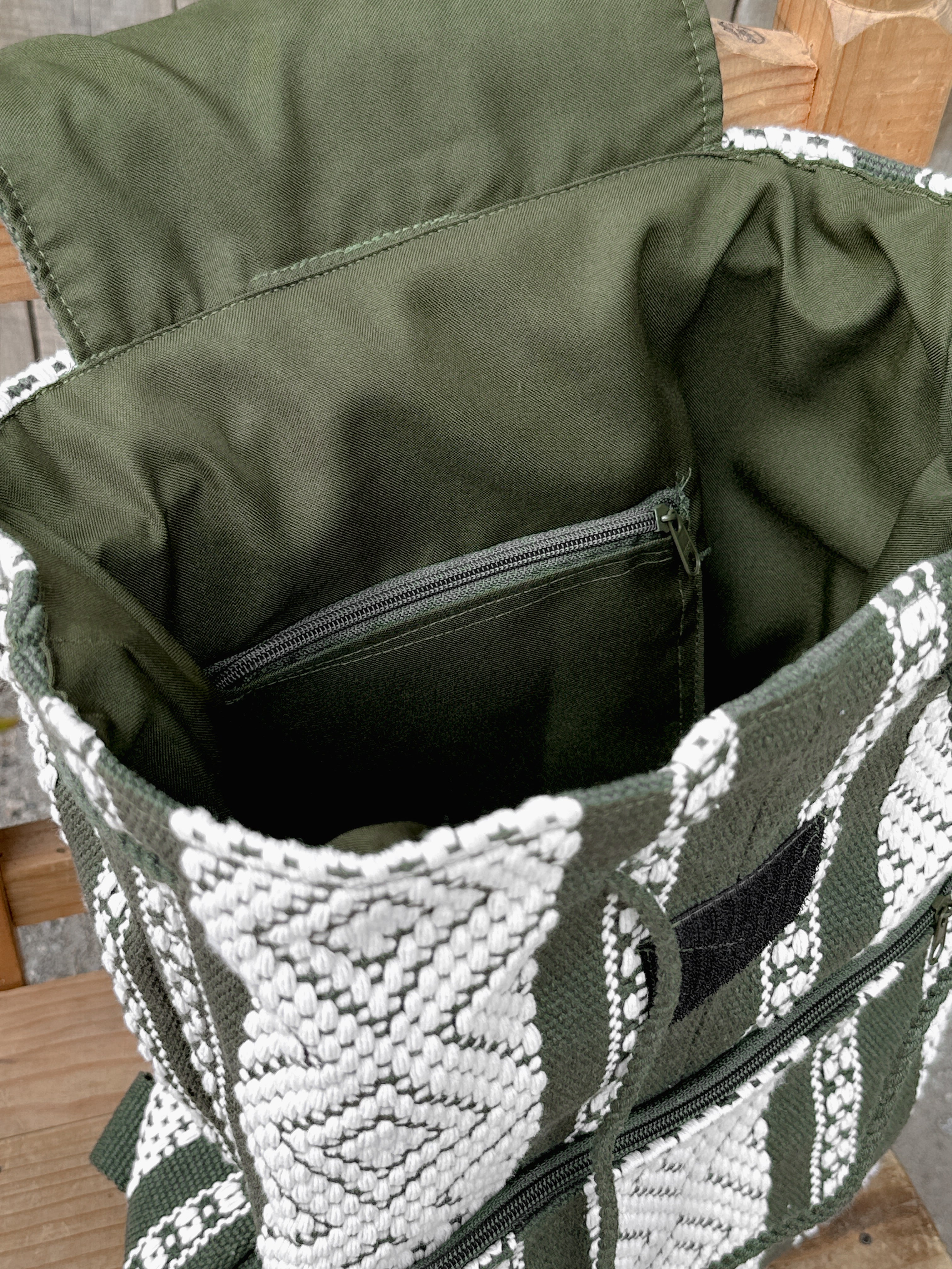 Mochila "Jalieza" Tejida a Mano