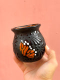 Taza Mariposa Monarca Negro -  PREVENTA (6 a 12 SEMANAS)