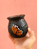 Taza Mariposa Monarca Negro -  PREVENTA (6 a 12 SEMANAS)