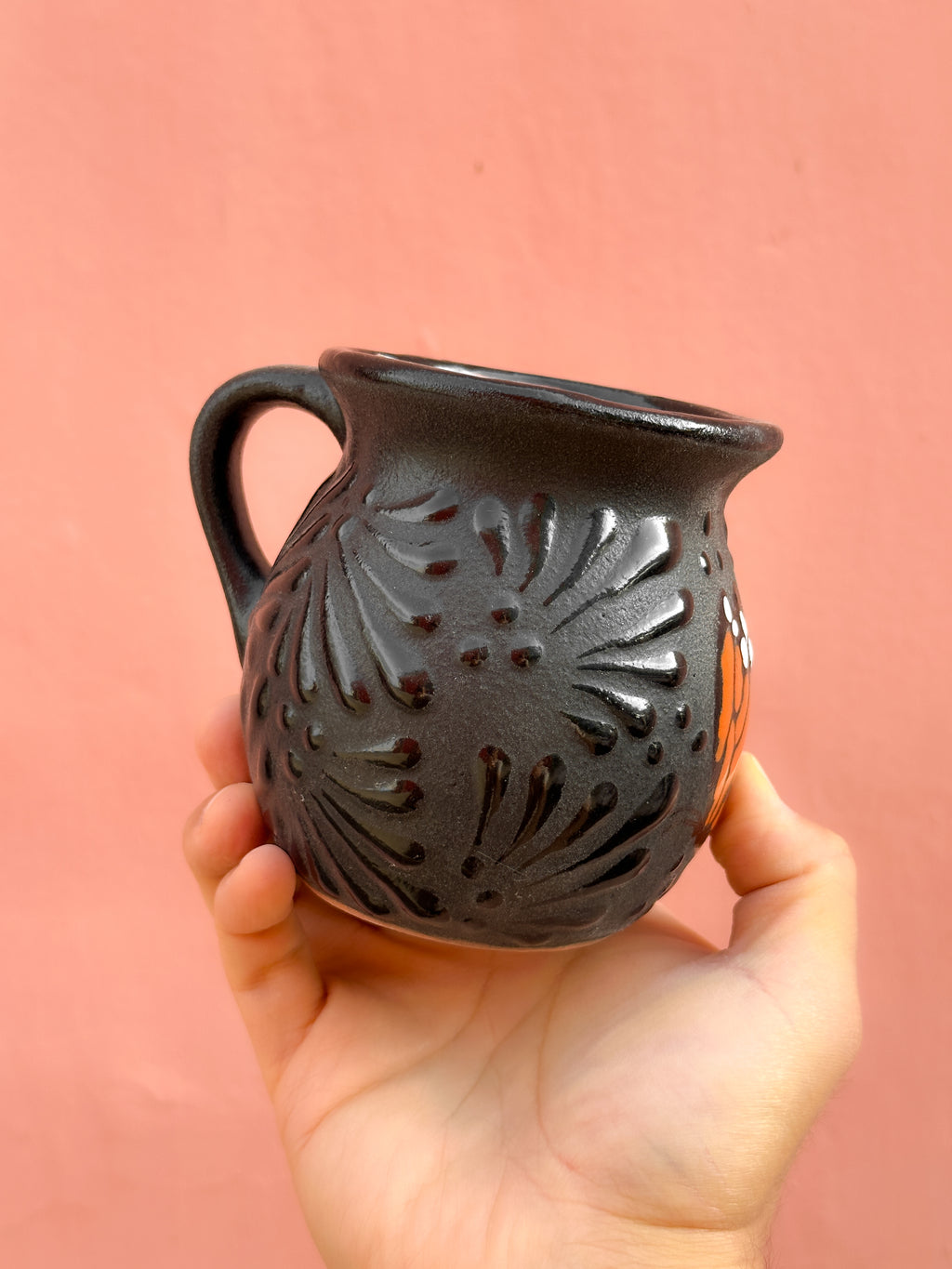 Taza Mariposa Monarca Negro -  PREVENTA (6 a 12 SEMANAS)