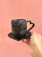 Set Taza y Plato Mariposa Monarca Negro -  PREVENTA (6 a 12 SEMANAS)