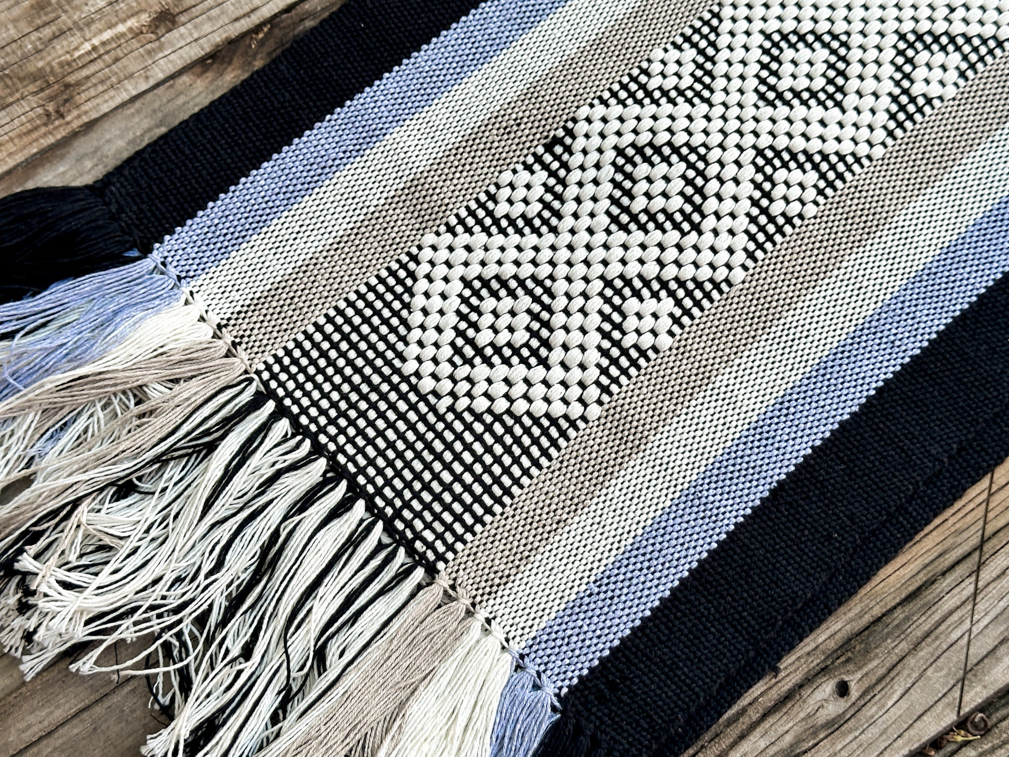 Camino de Mesa "Luna"