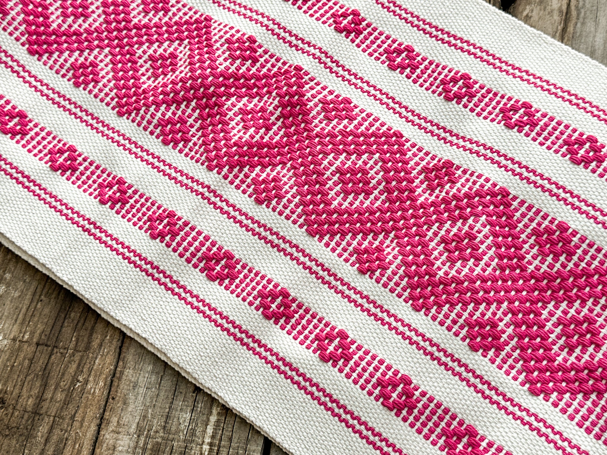 Camino de Mesa "Rosa"