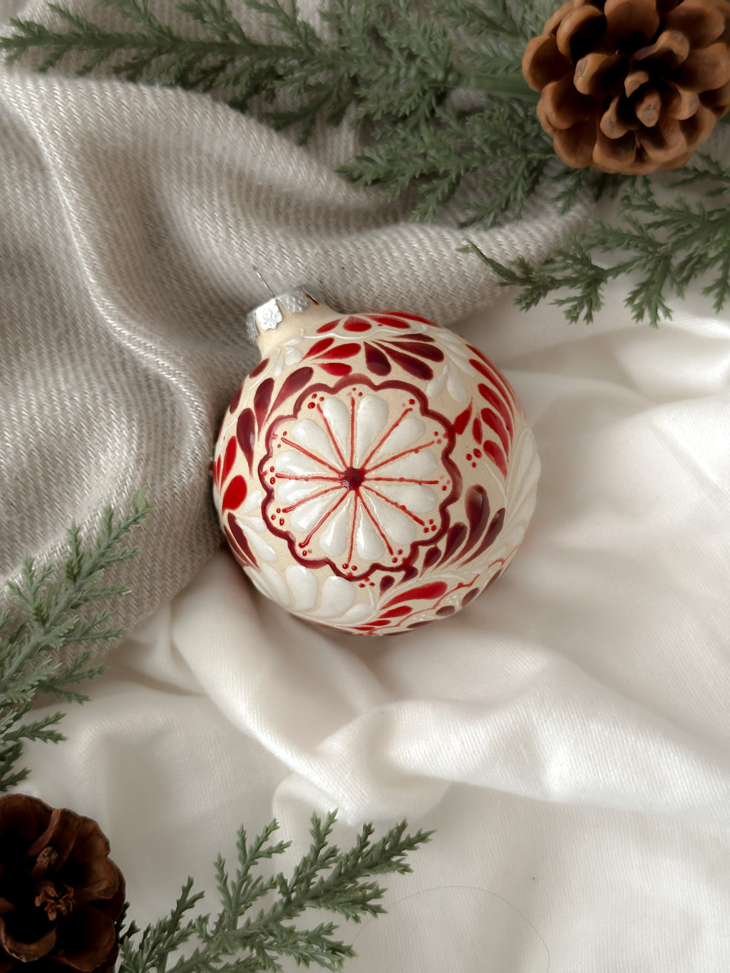 "Roja Navidad" Esfera de Navidad PREVENTA (6 a 12 SEMANAS)