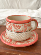Juego de Taza y Plato Raíces Coral - PREVENTA (6 a 12 SEMANAS)