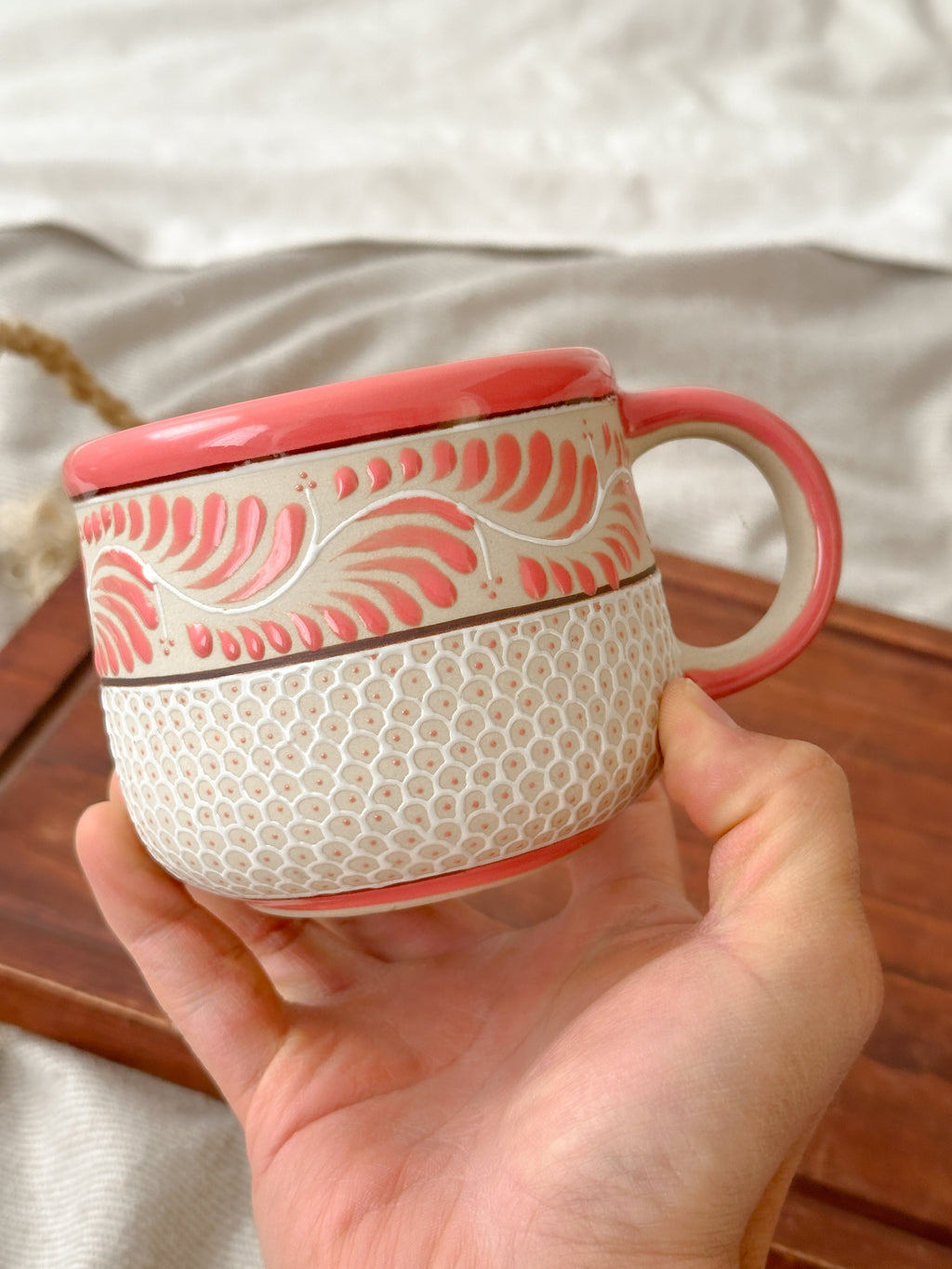 Taza Raíces Coral - PREVENTA (6 a 12 SEMANAS)