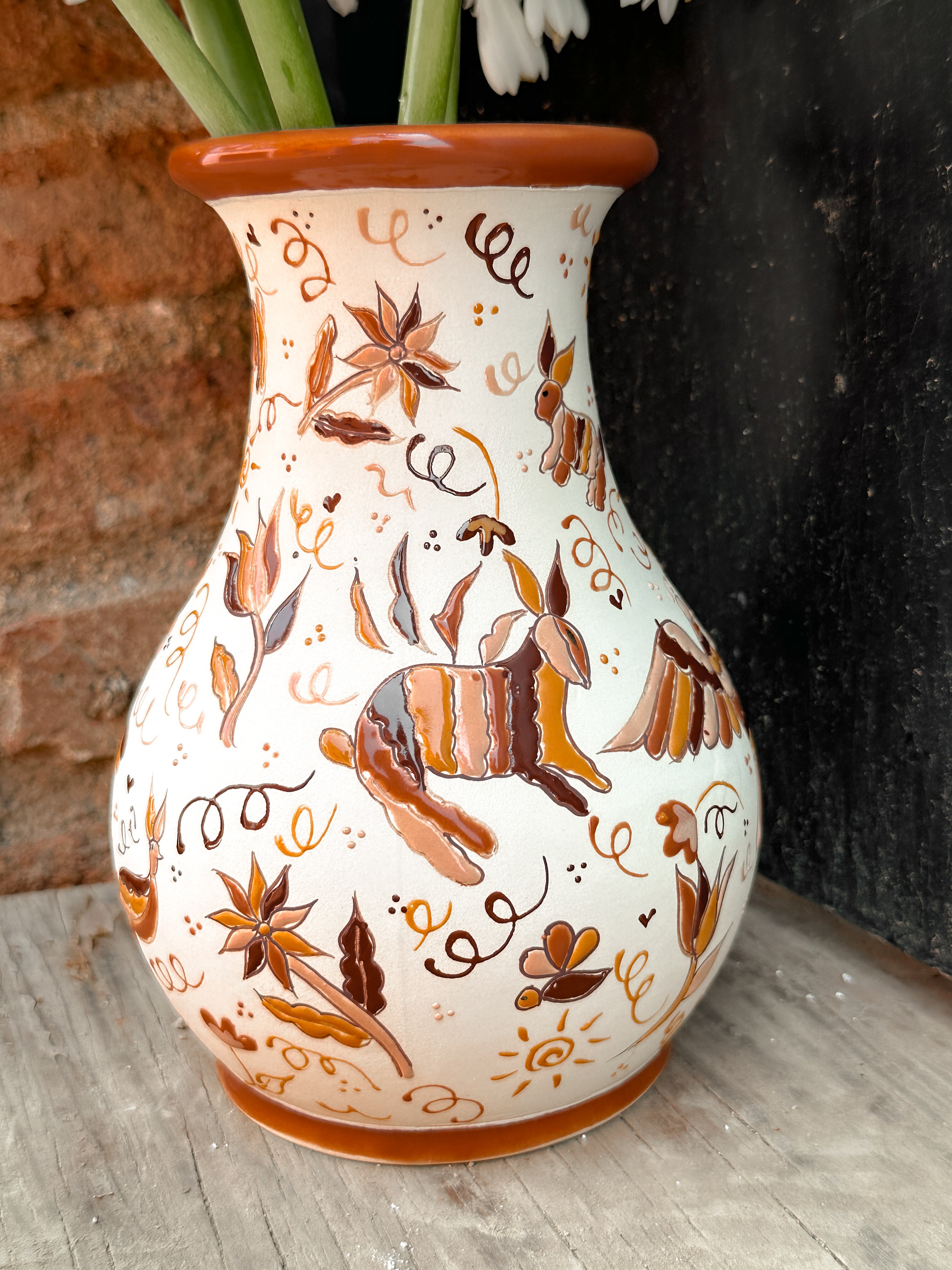 Florero Otomí Café - PREVENTA (6 a 12 SEMANAS)