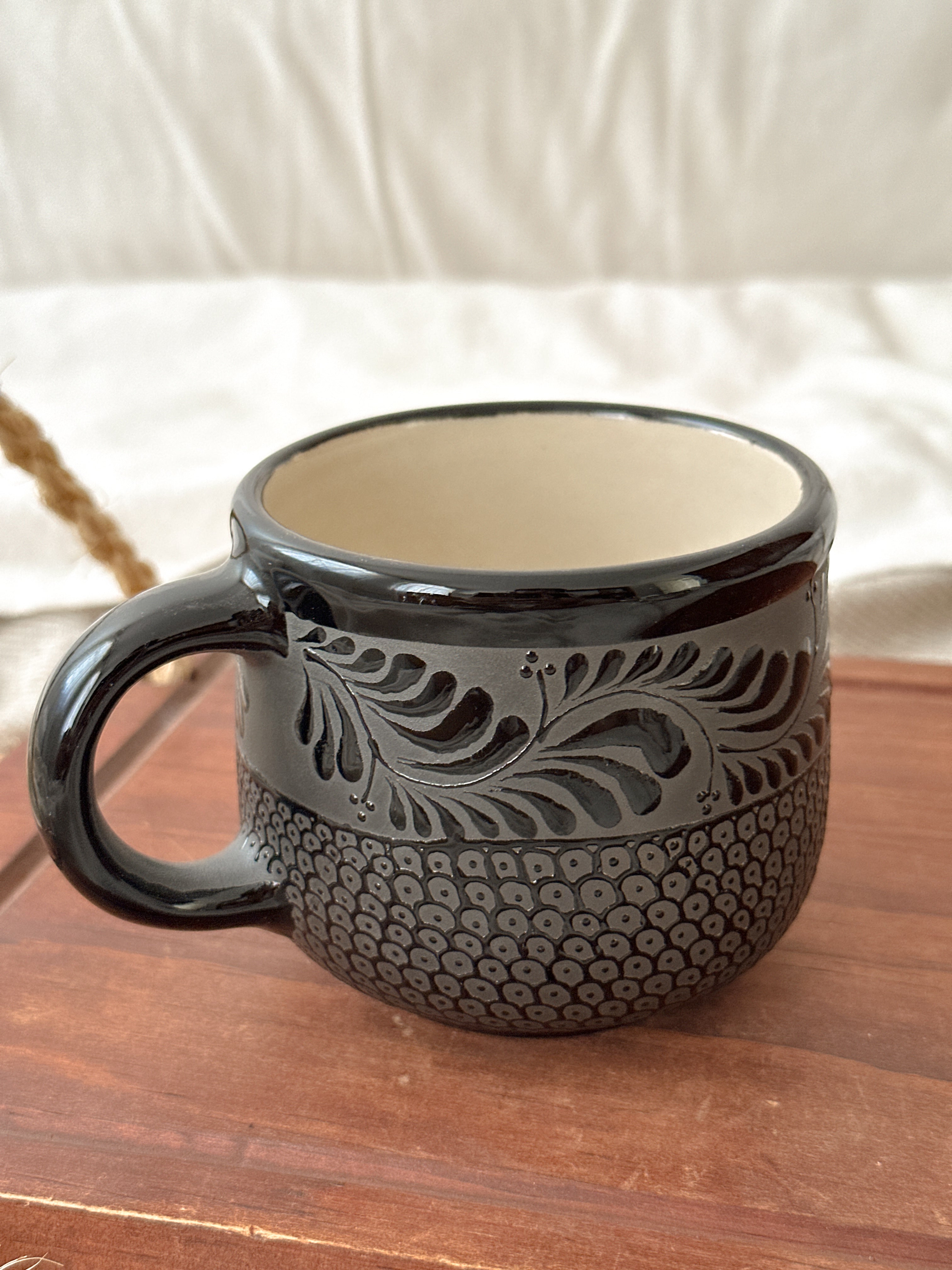 Taza Raíces Negra - PREVENTA (6 a 12 SEMANAS)