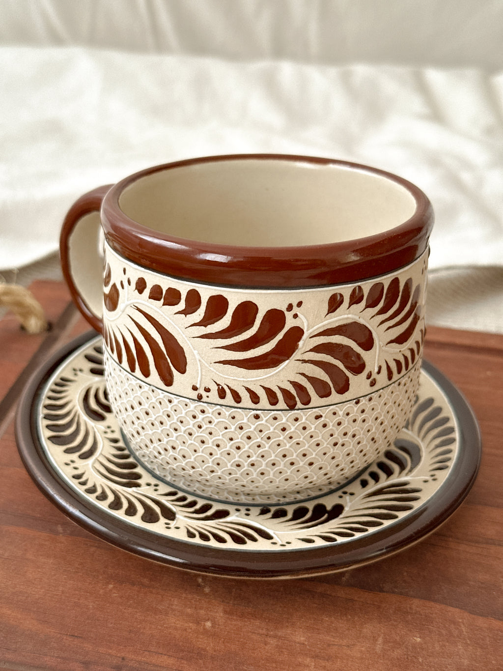 Juego de Taza y Plato Raíces Café - PREVENTA (6 a 12 SEMANAS)
