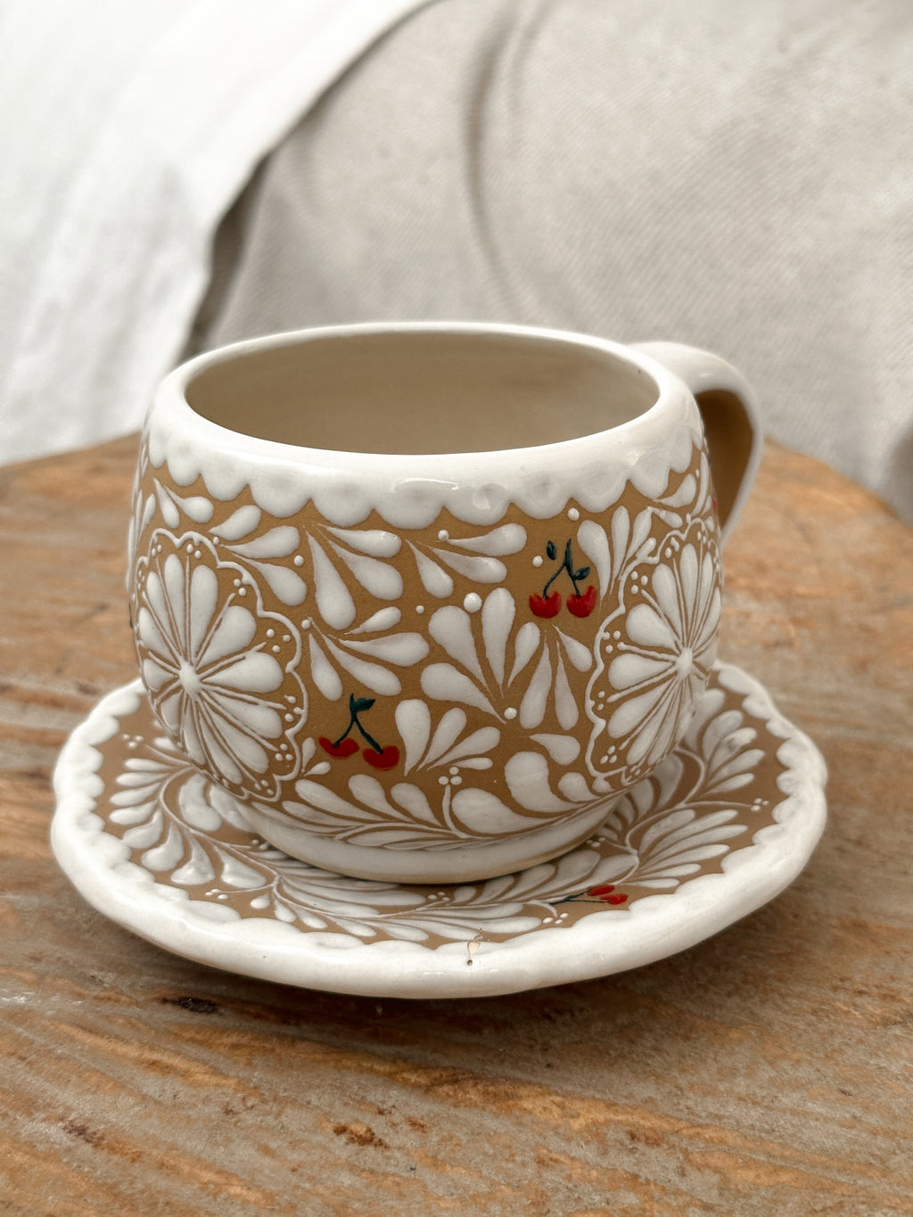 Juego de Taza con Plato Cerezas - PREVENTA (6 a 12 SEMANAS)