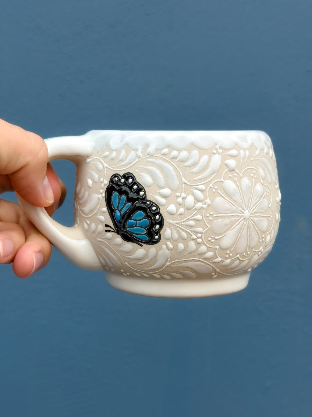 Taza Mariposa Azul - PREVENTA (6 a 12 SEMANAS)
