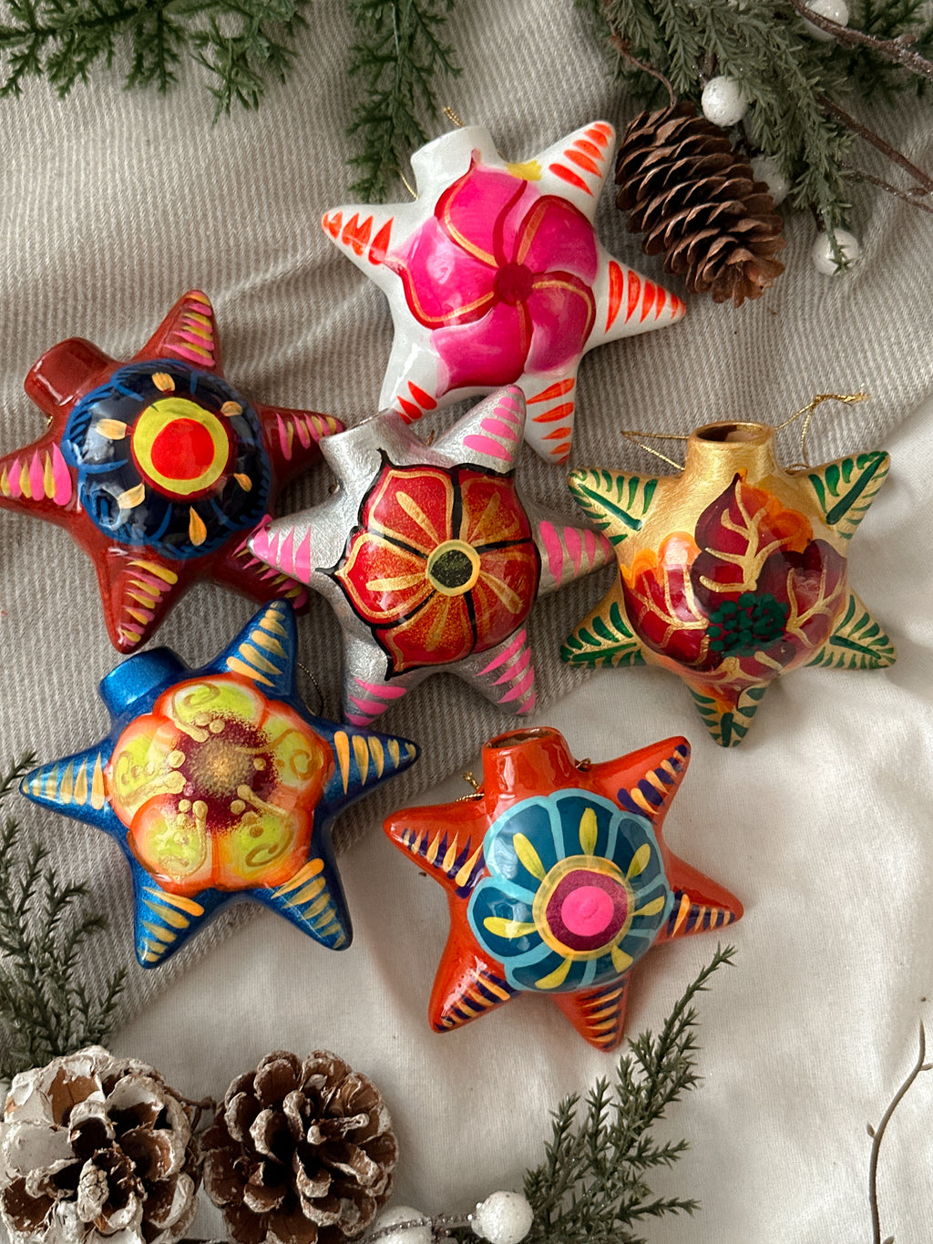 "Estrellas" Esferas de Navidad PREVENTA (ENVÍOS 5 DIC)