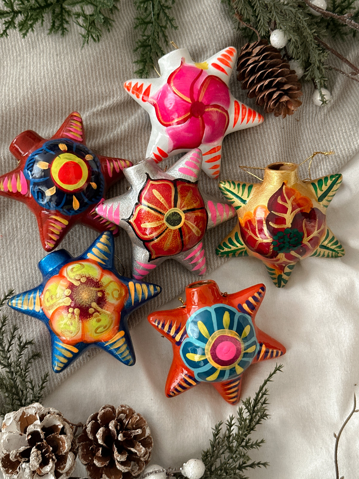 "Estrellas" Esferas de Navidad PREVENTA (ENVÍOS 5 DIC)