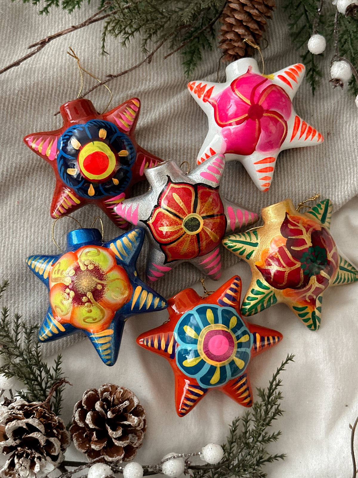 "Estrellas" Esferas de Navidad PREVENTA (ENVÍOS 5 DIC)