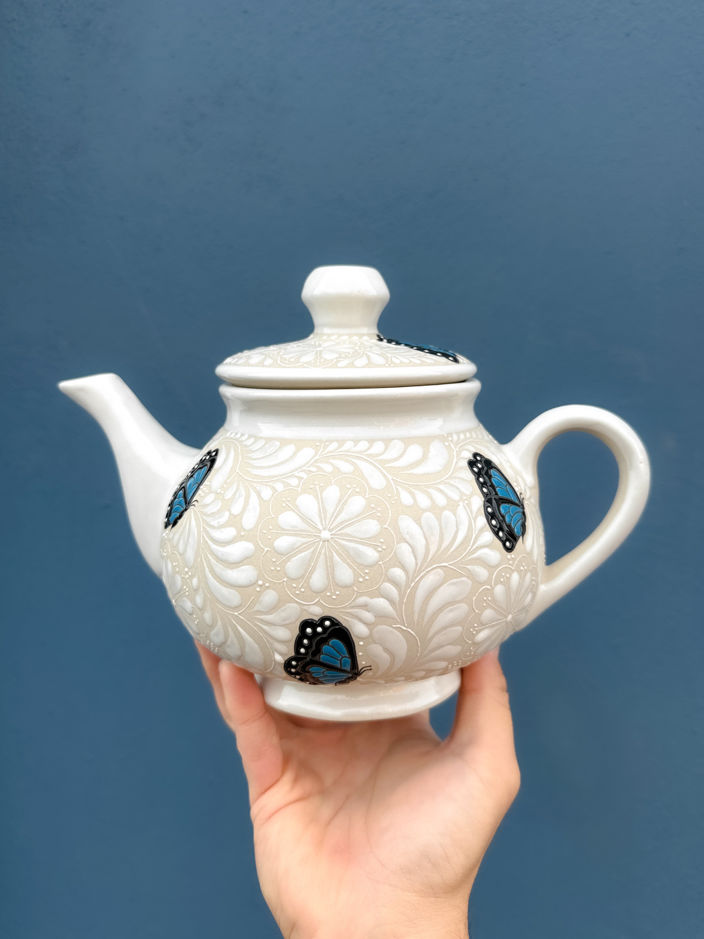 Tetera Mariposa Azul - PREVENTA (6 a 12 SEMANAS)