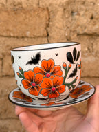 Juego de Taza con Plato Flores y Murciélagos - PREVENTA (6 a 12 SEMANAS)