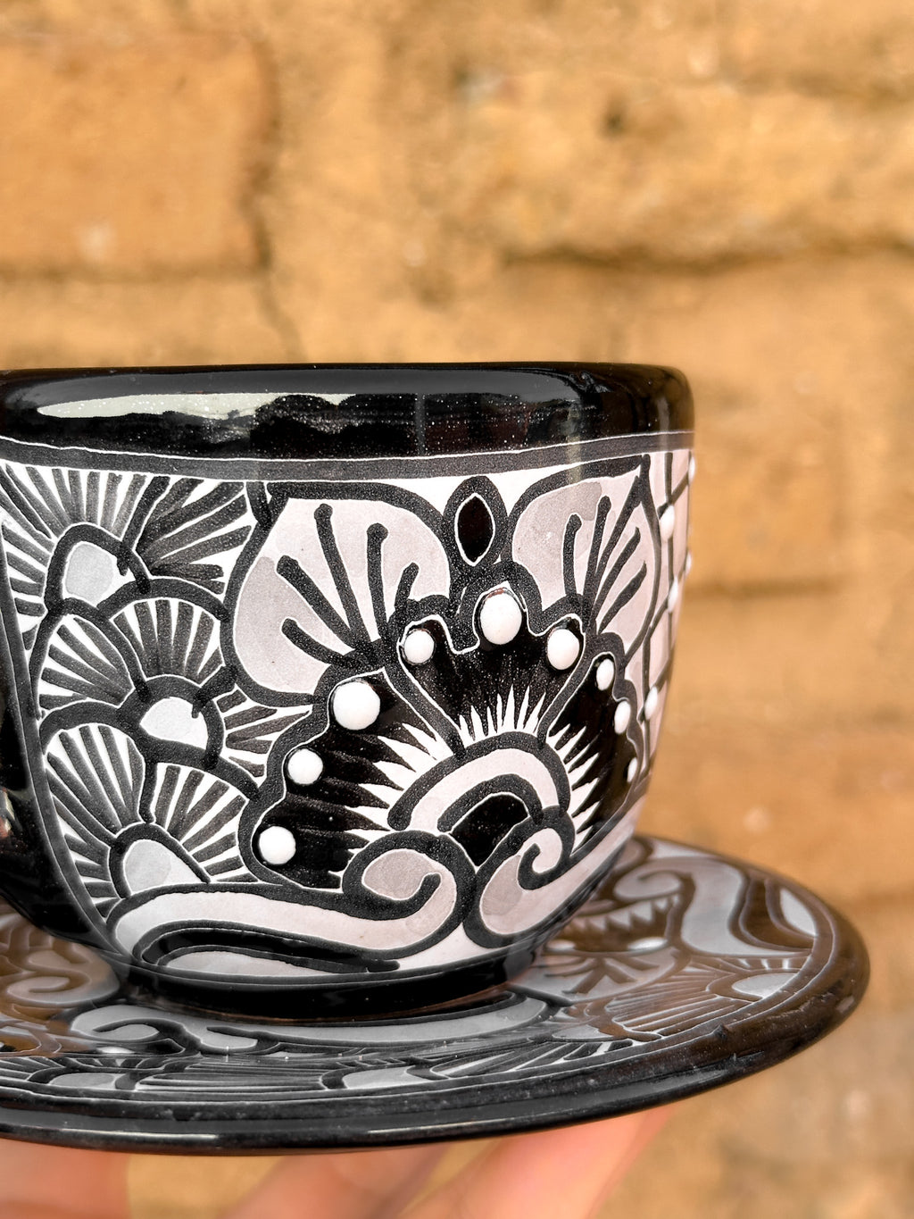 Set de Plato y Taza de Talavera Negra - PREVENTA (6 a 12 SEMANAS)